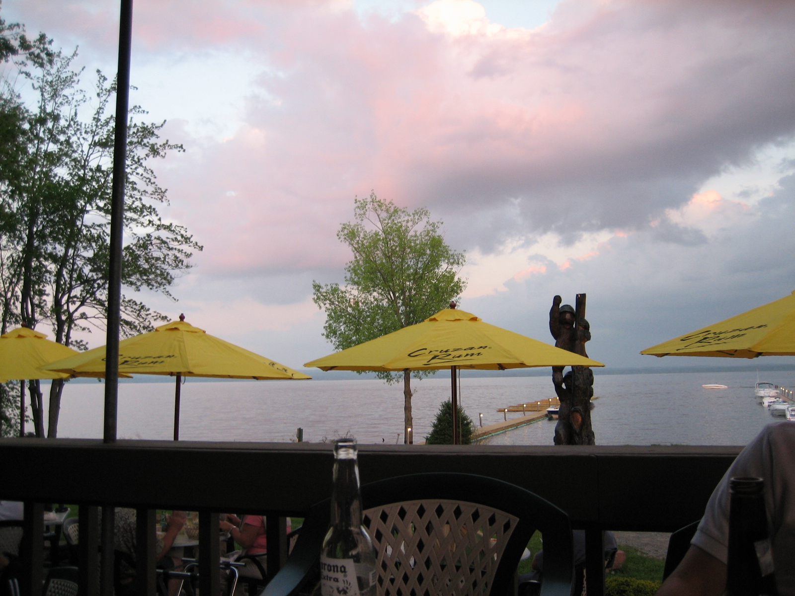 Lanzi's on the Lake Restaurant & Marina