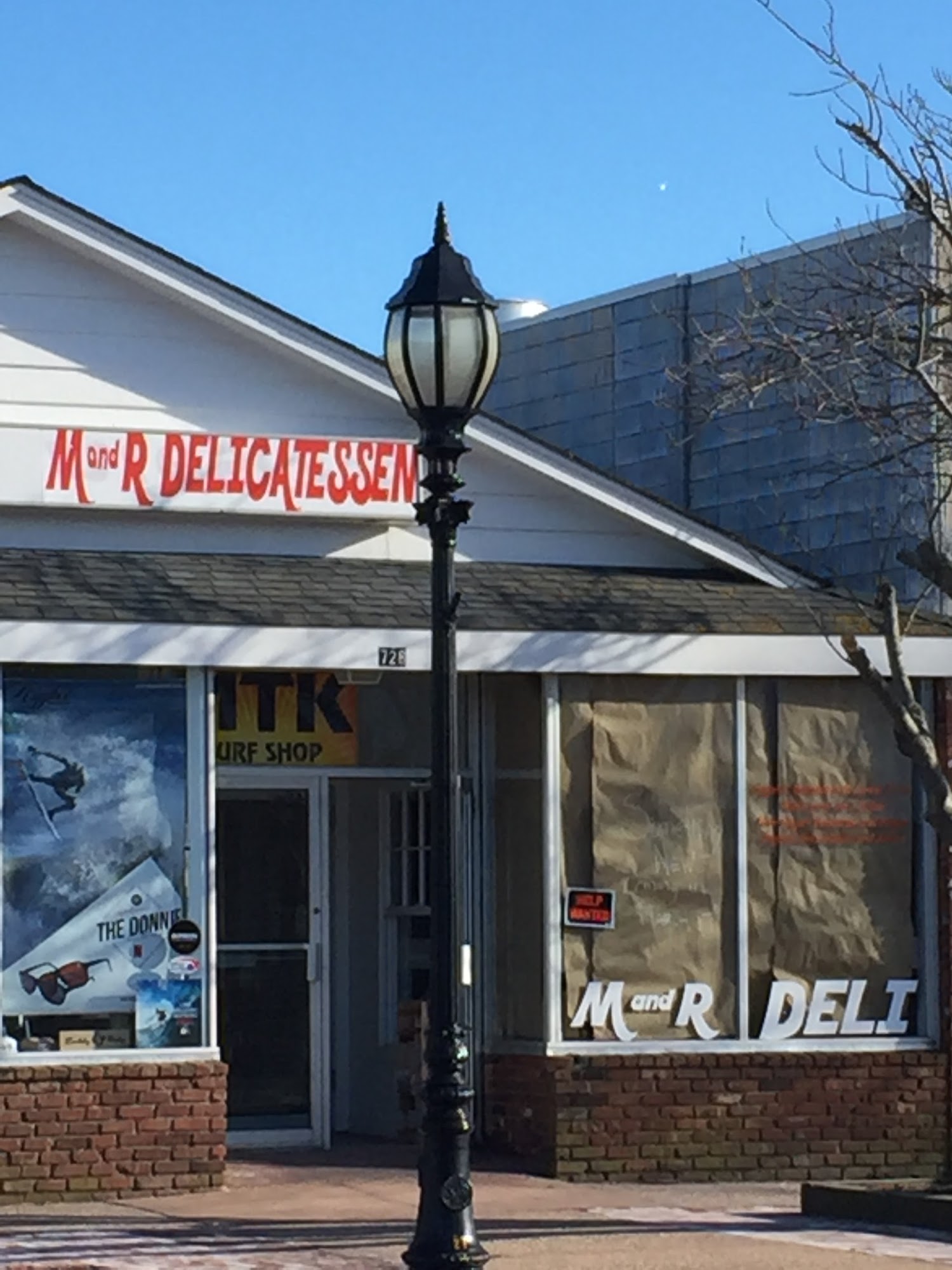 M&R DELI