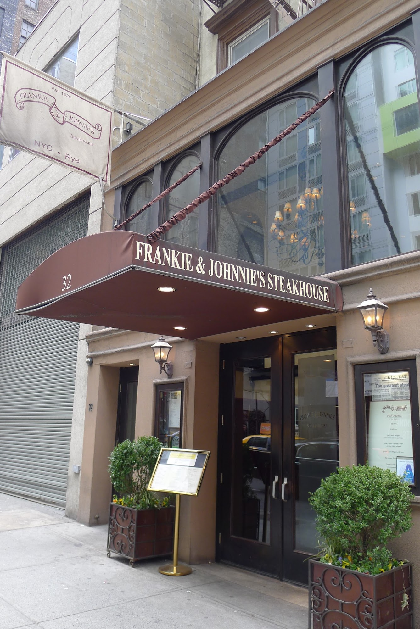 Frankie & Johnnie's Steakhouse