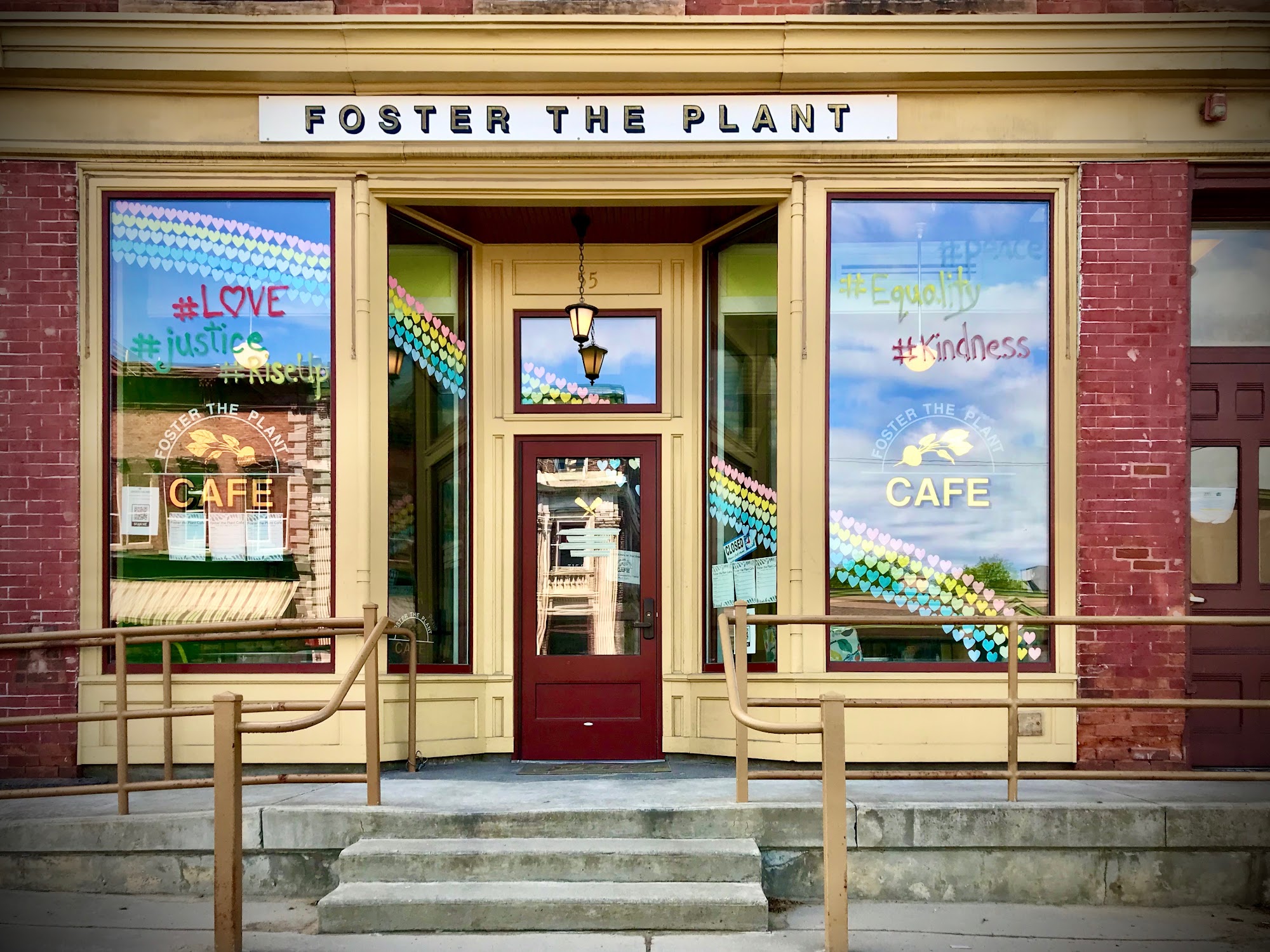 Foster the Plant Cafe