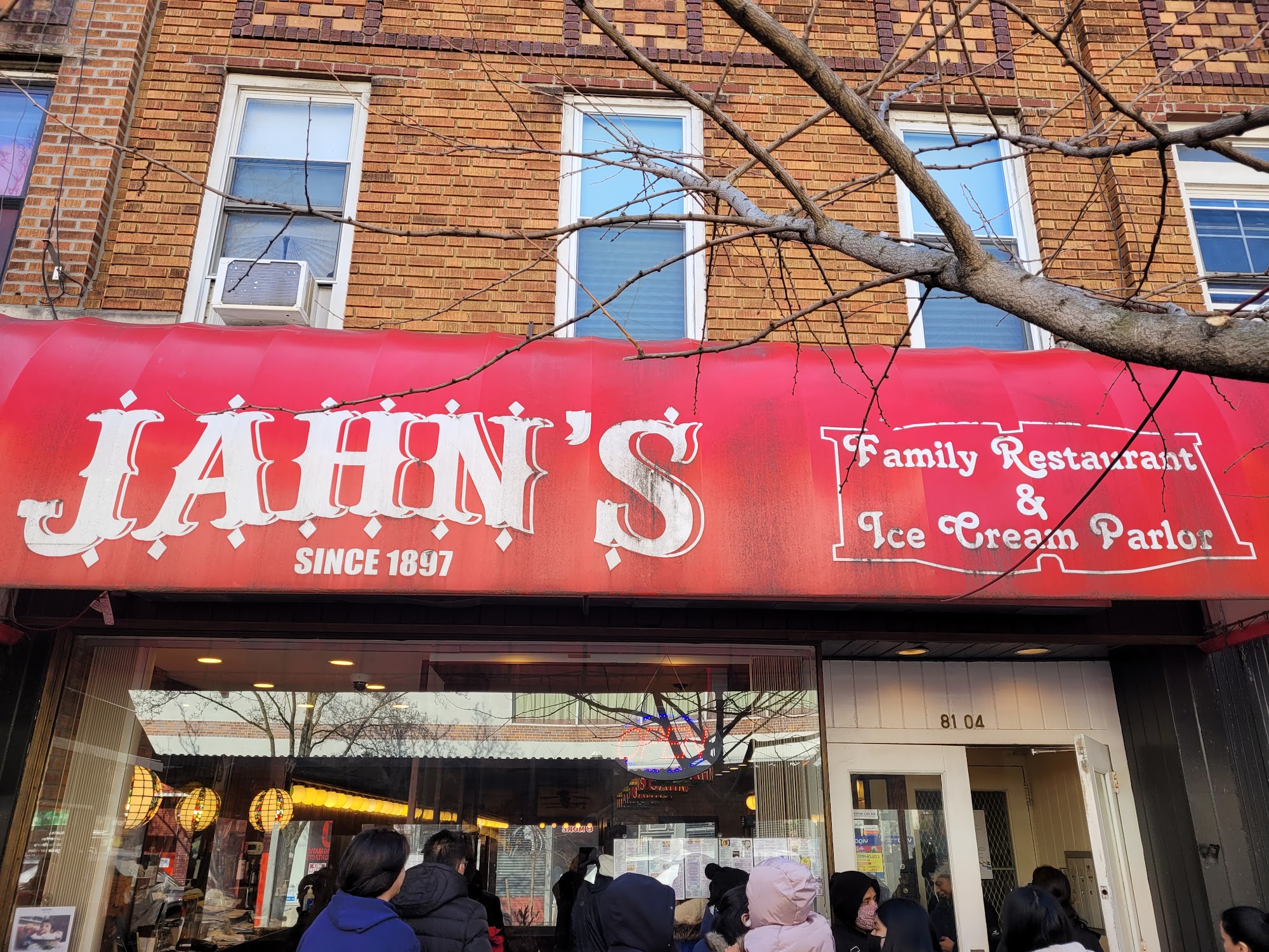 Jahn's