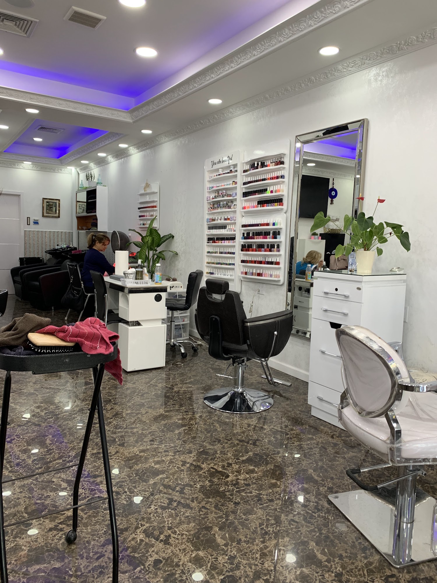 Ritas Hair Salon & Spa 96-58 Queens Blvd, Rego Park New York 11374