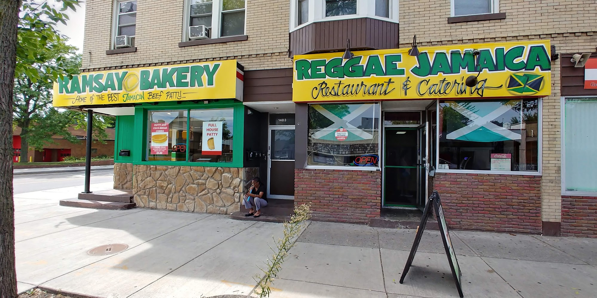 Reggae Jamaica Restaurant & Bakery