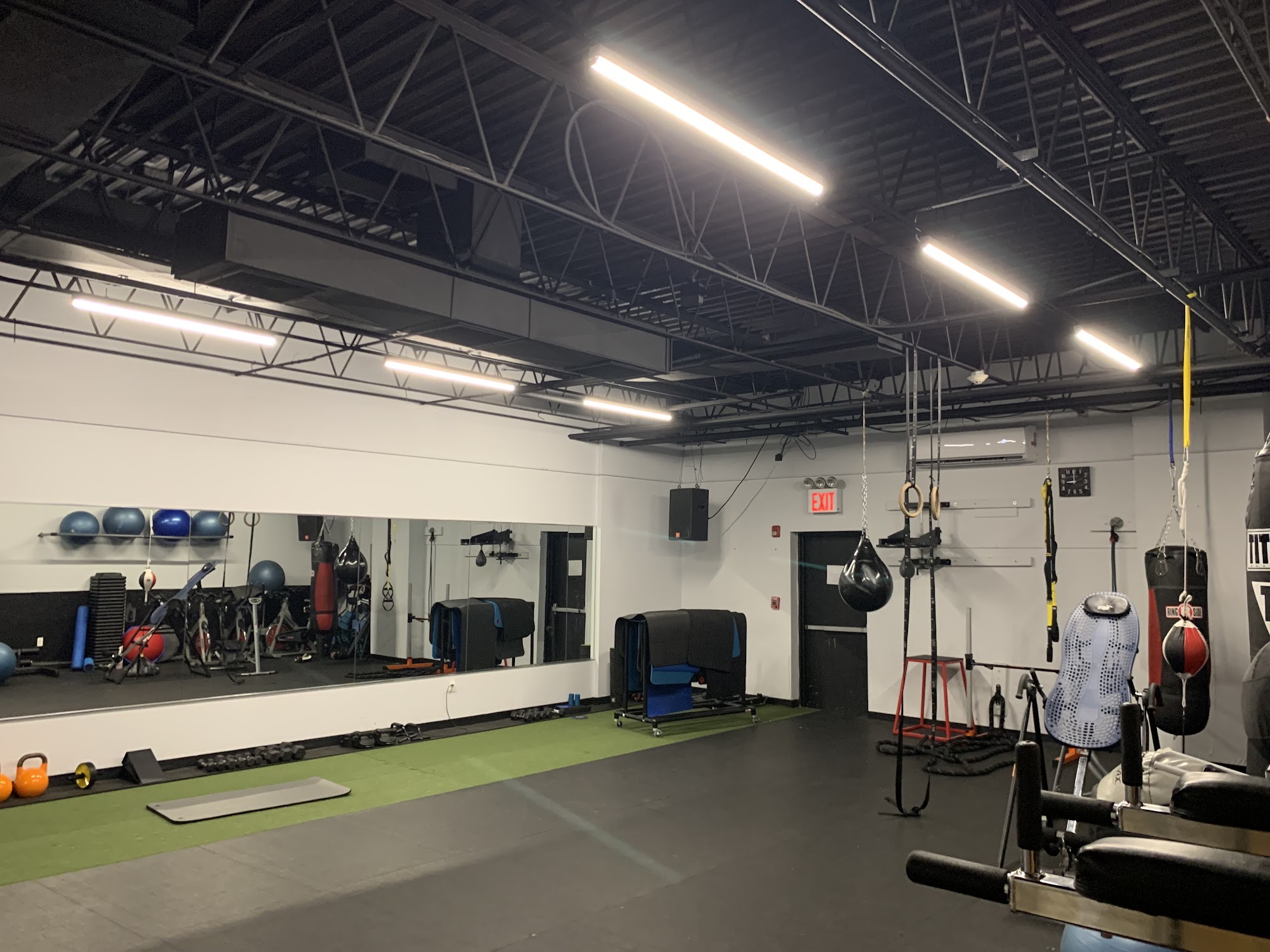 Burn Fitness 103-32 Rockaway Beach Blvd, Rockaway Park New York 11694