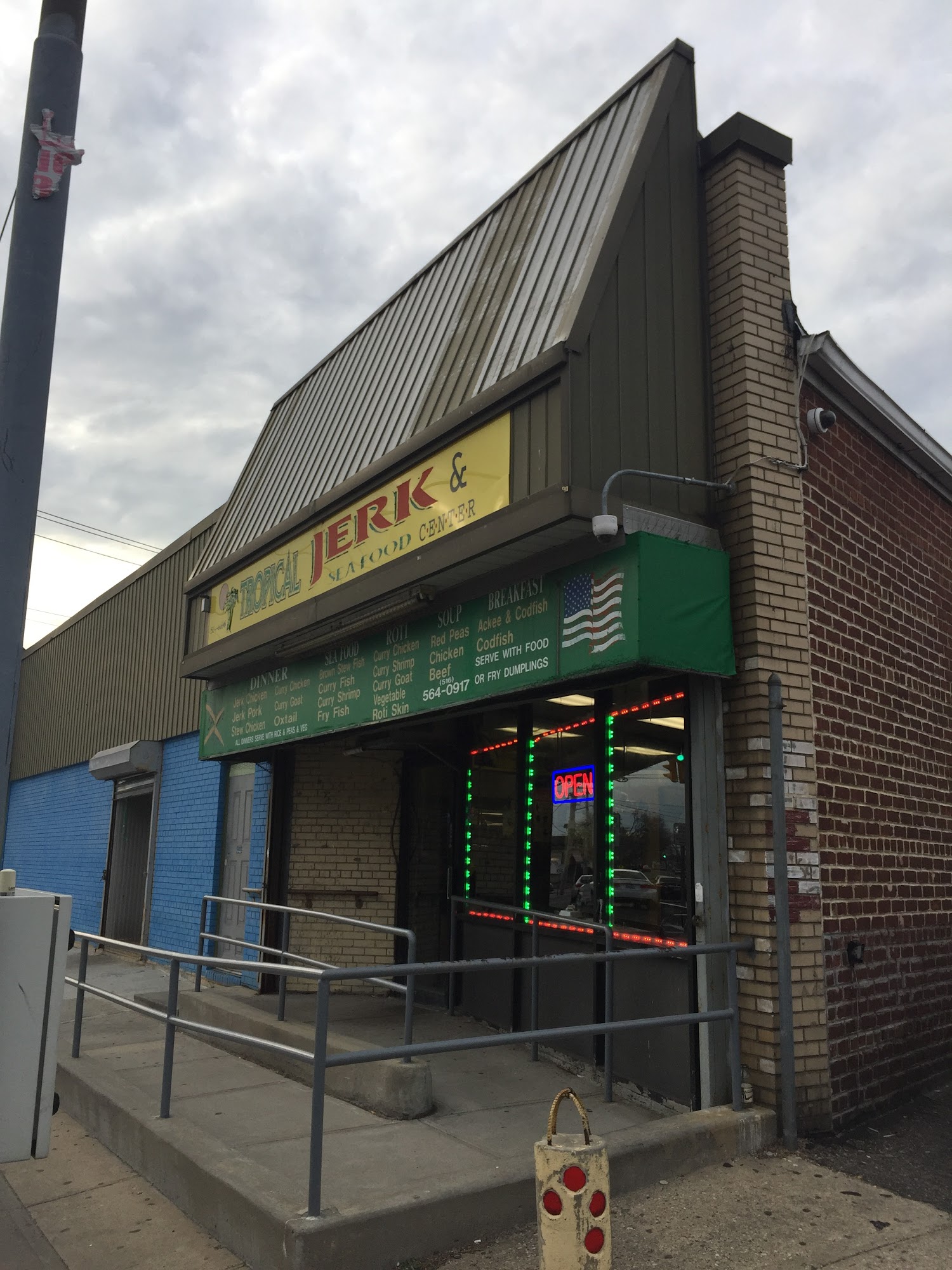 Tropical Jerk Center & Seafood