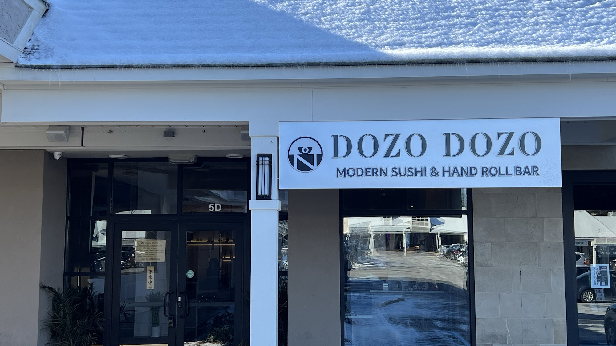 Dozo Dozo | Modern Sushi & Hand Roll Bar｜omakase