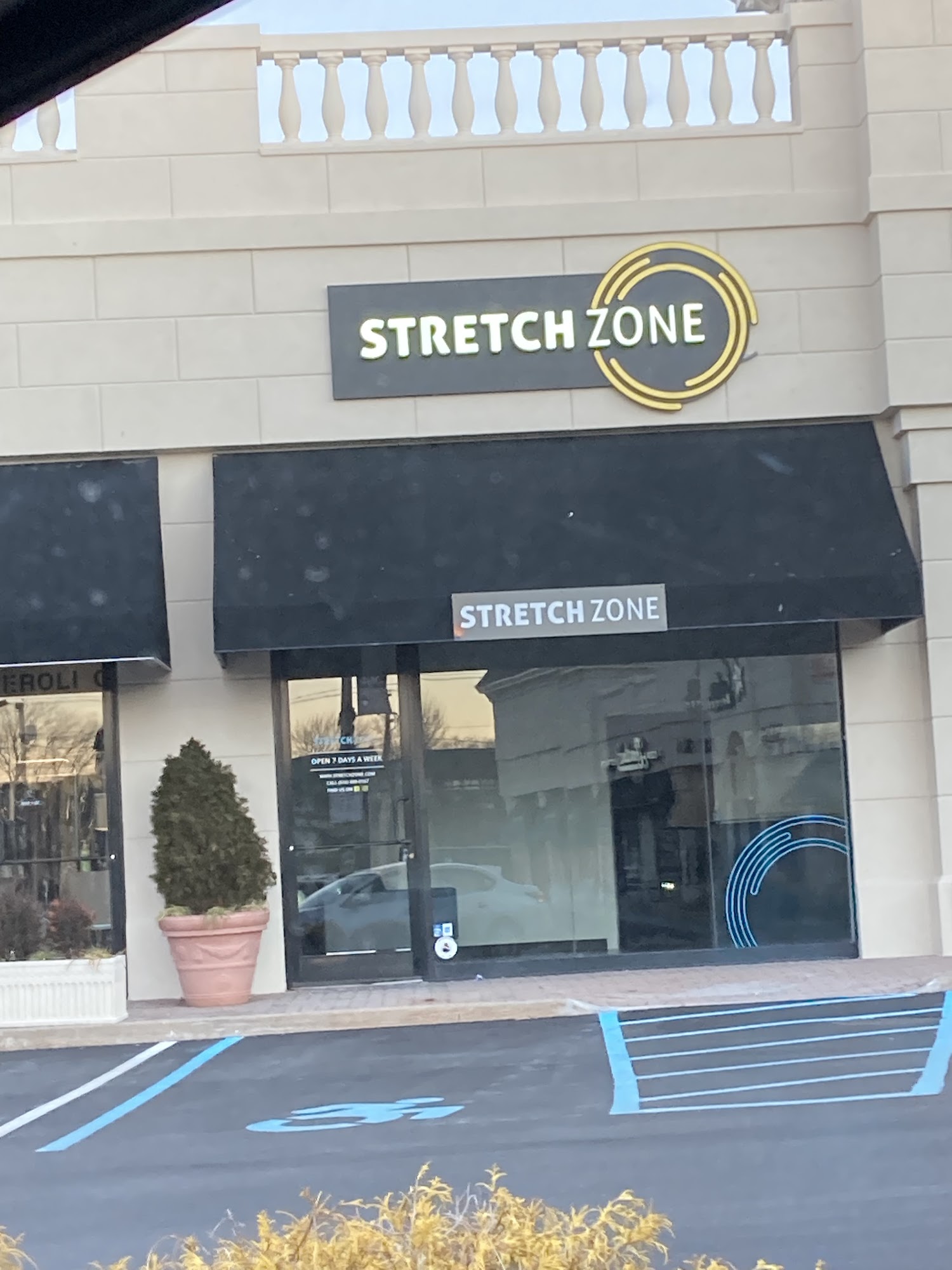 Stretch Zone 8025 Jericho Turnpike, Woodbury New York 11797