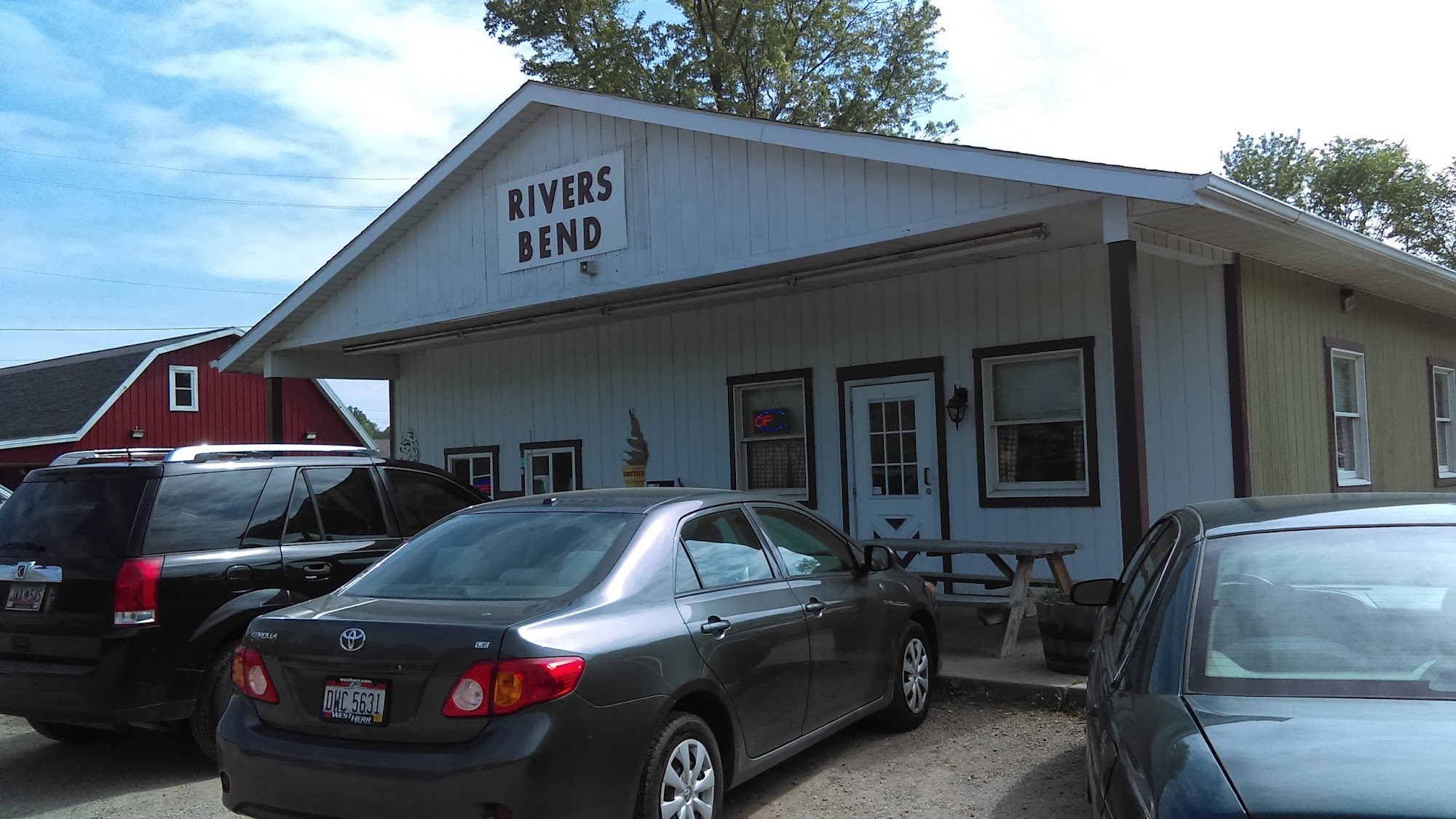 Rivers Bend Ice Cream & Country Diner