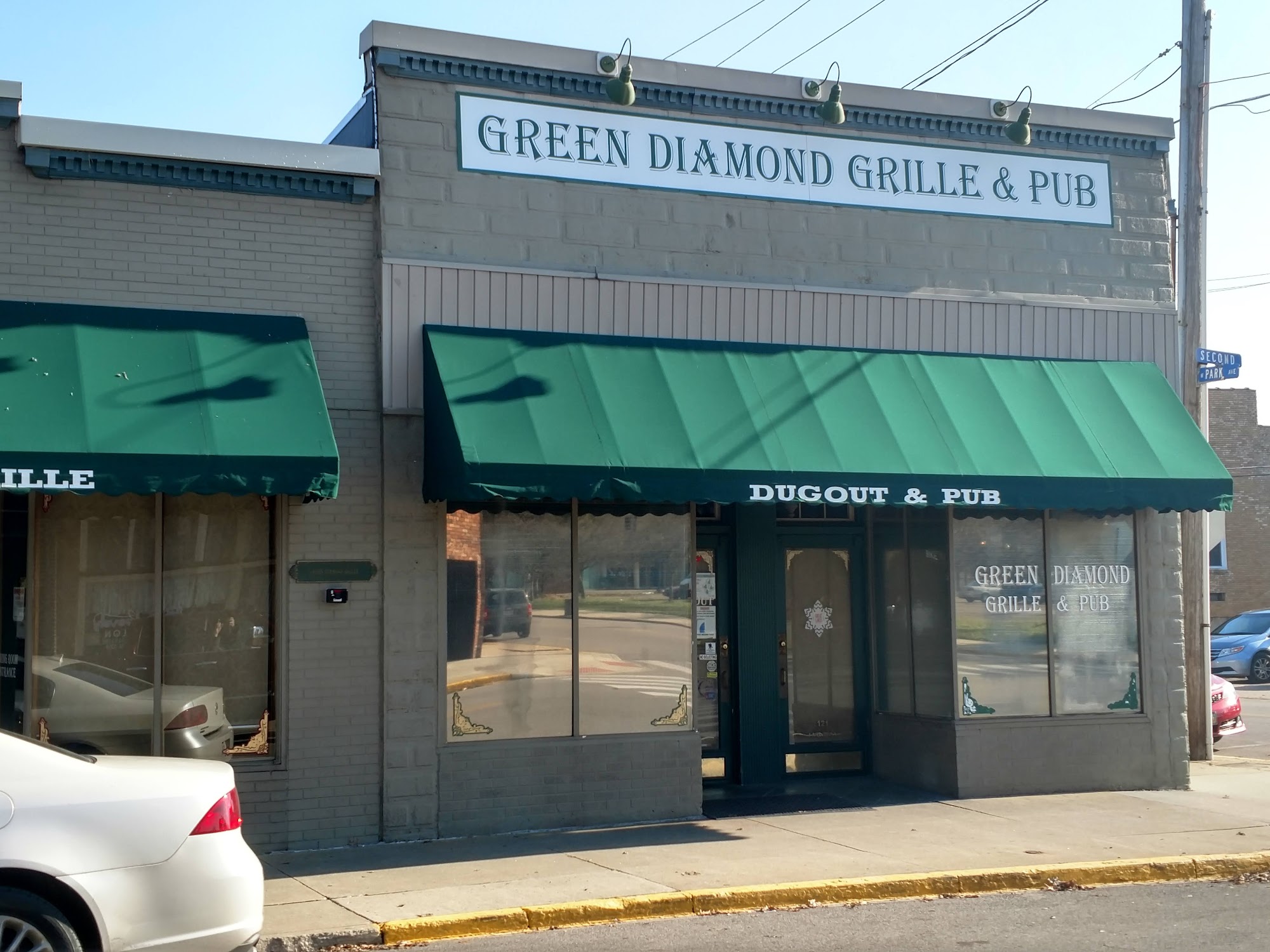 Green Diamond Grille & Pub
