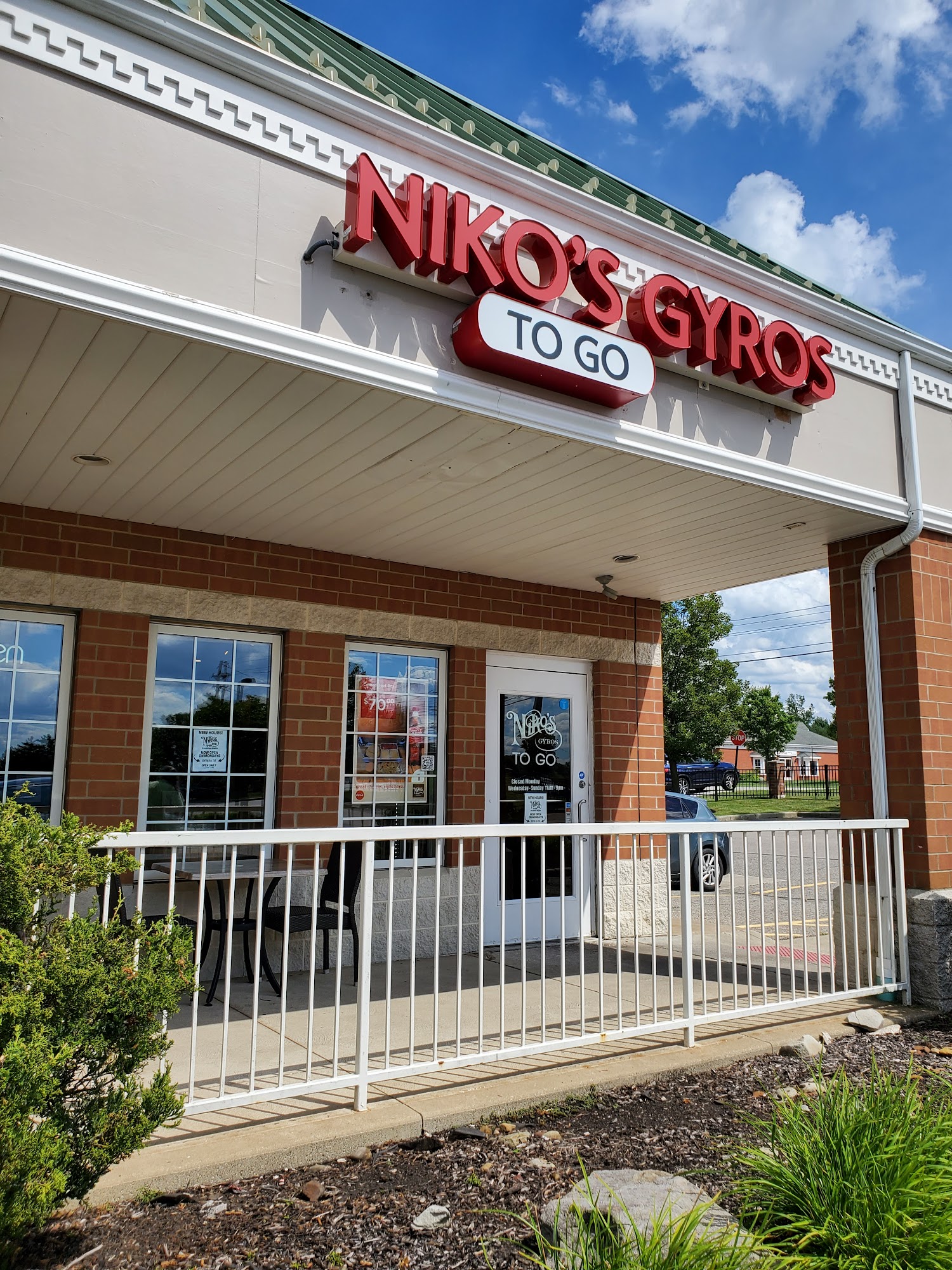 Niko's Gyros To-Go Broadview Heights