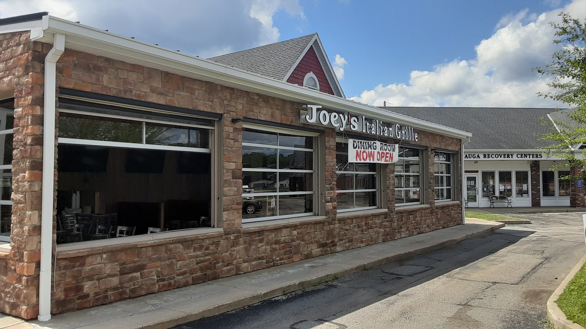 Joey's Italian Grille