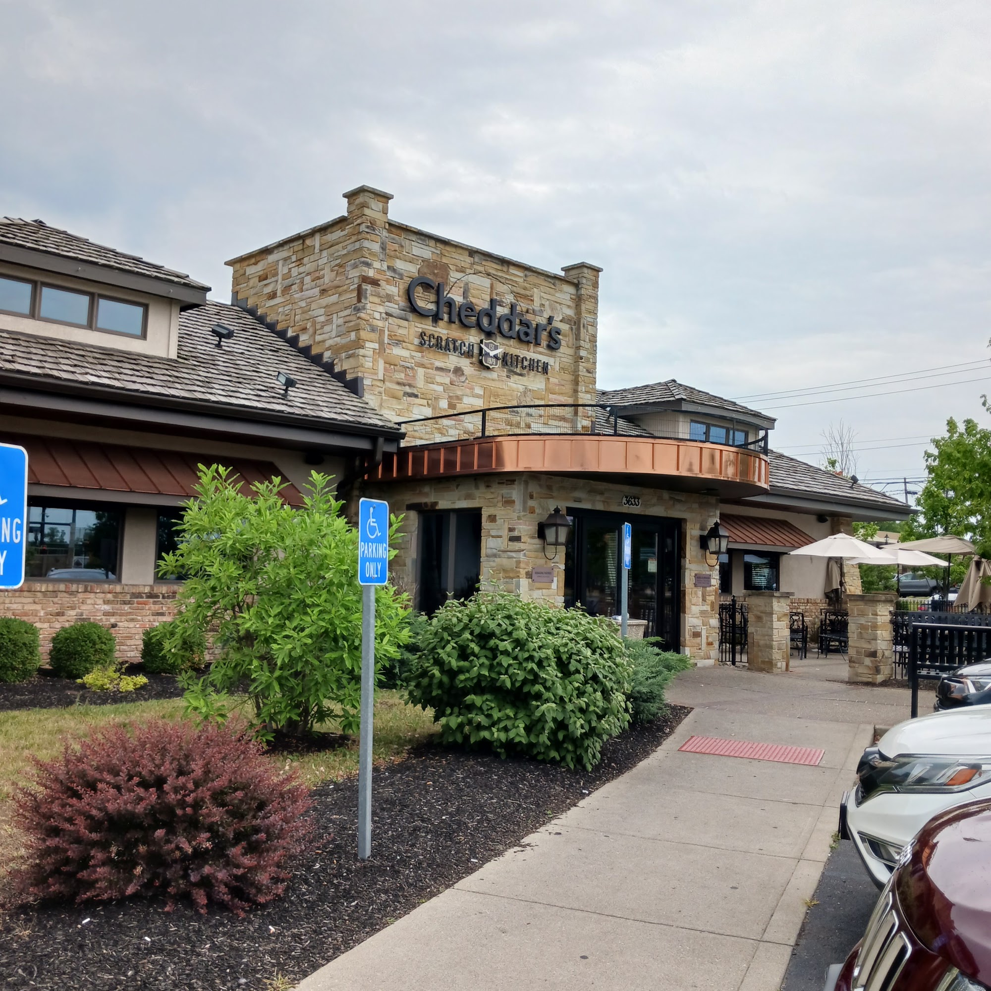 Cheddar's Scratch Kitchen