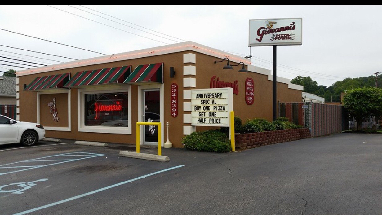 Coal Grove Giovanni's Pizza