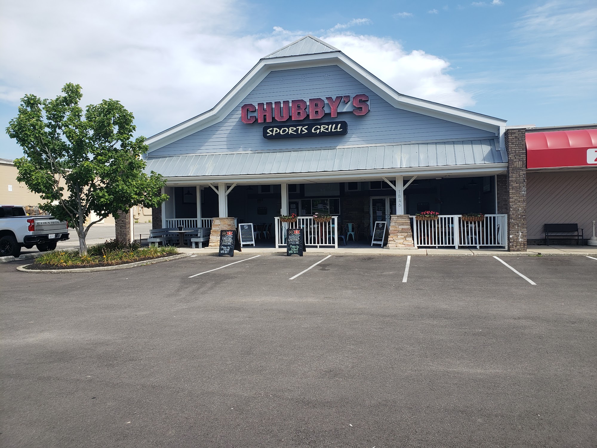 Chubby's Sports Bar & Grill