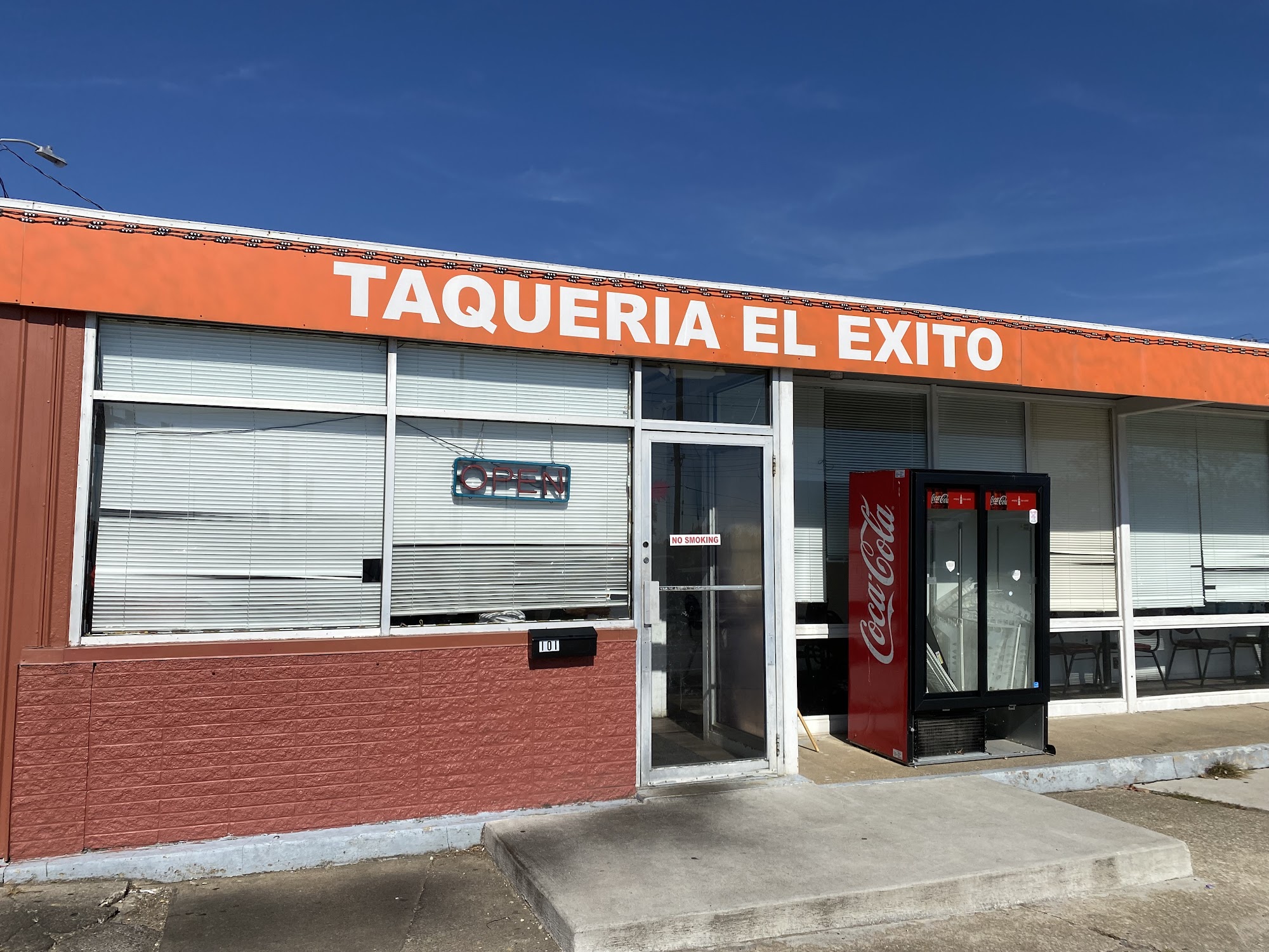 Taquería “ EL ÉXITO “