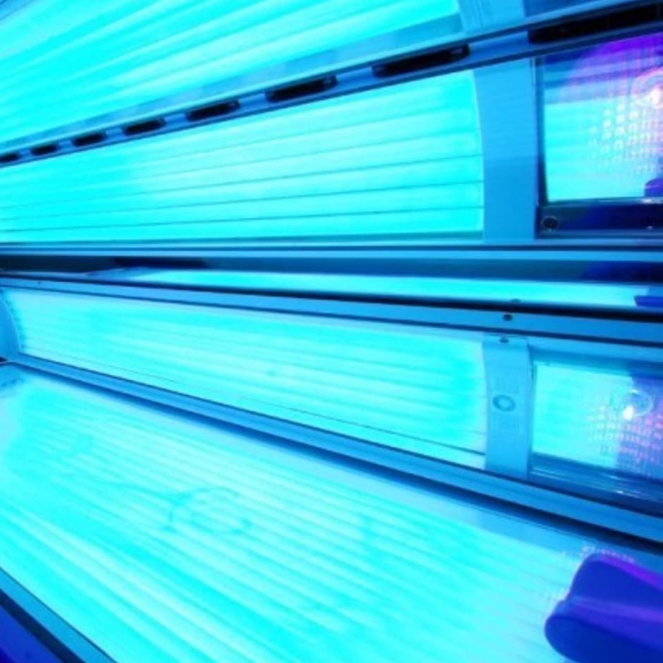 Beach Tanning & Fitness 884 W Liberty St B, Hubbard Ohio 44425