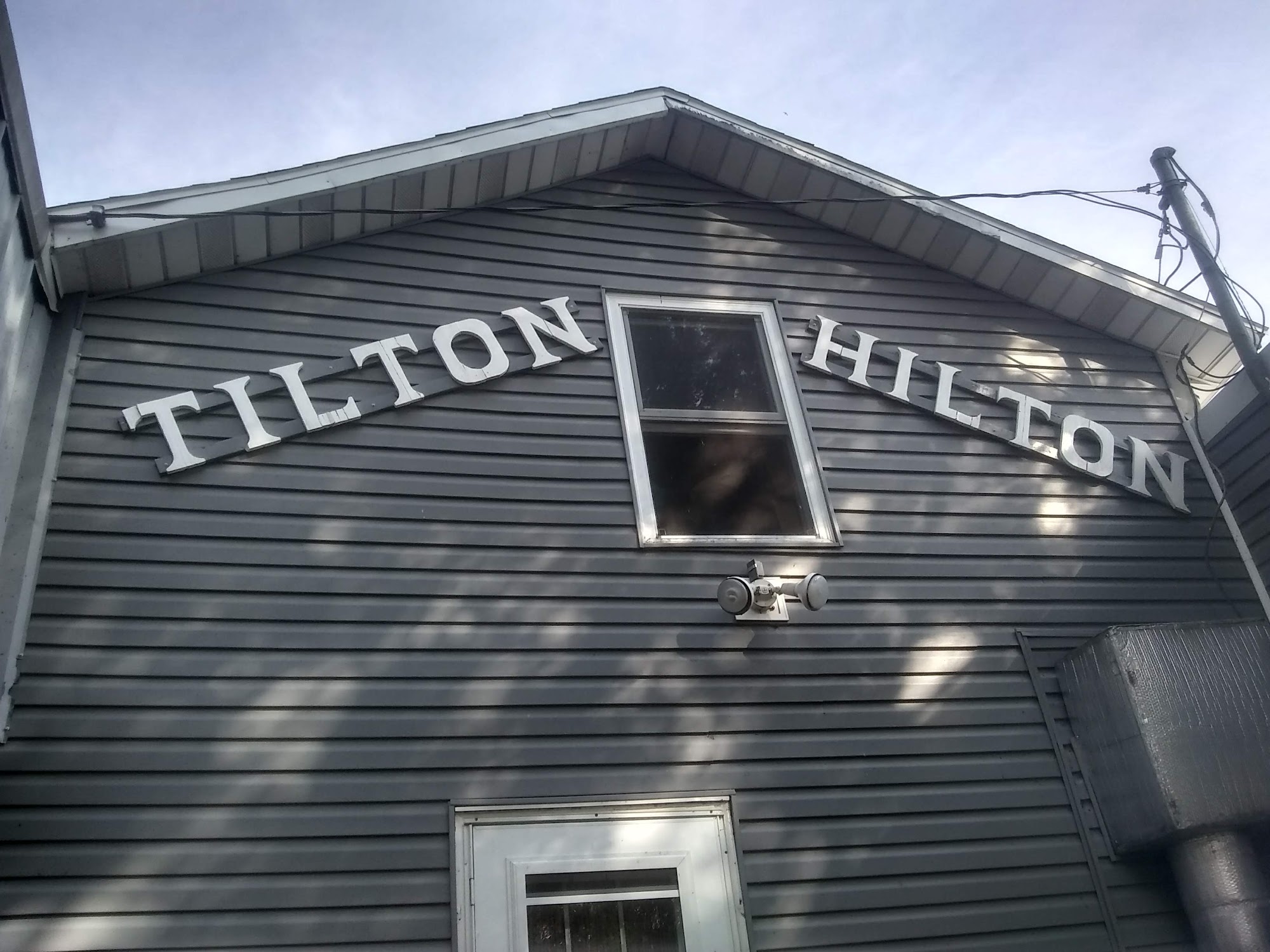 Tilton Hilton