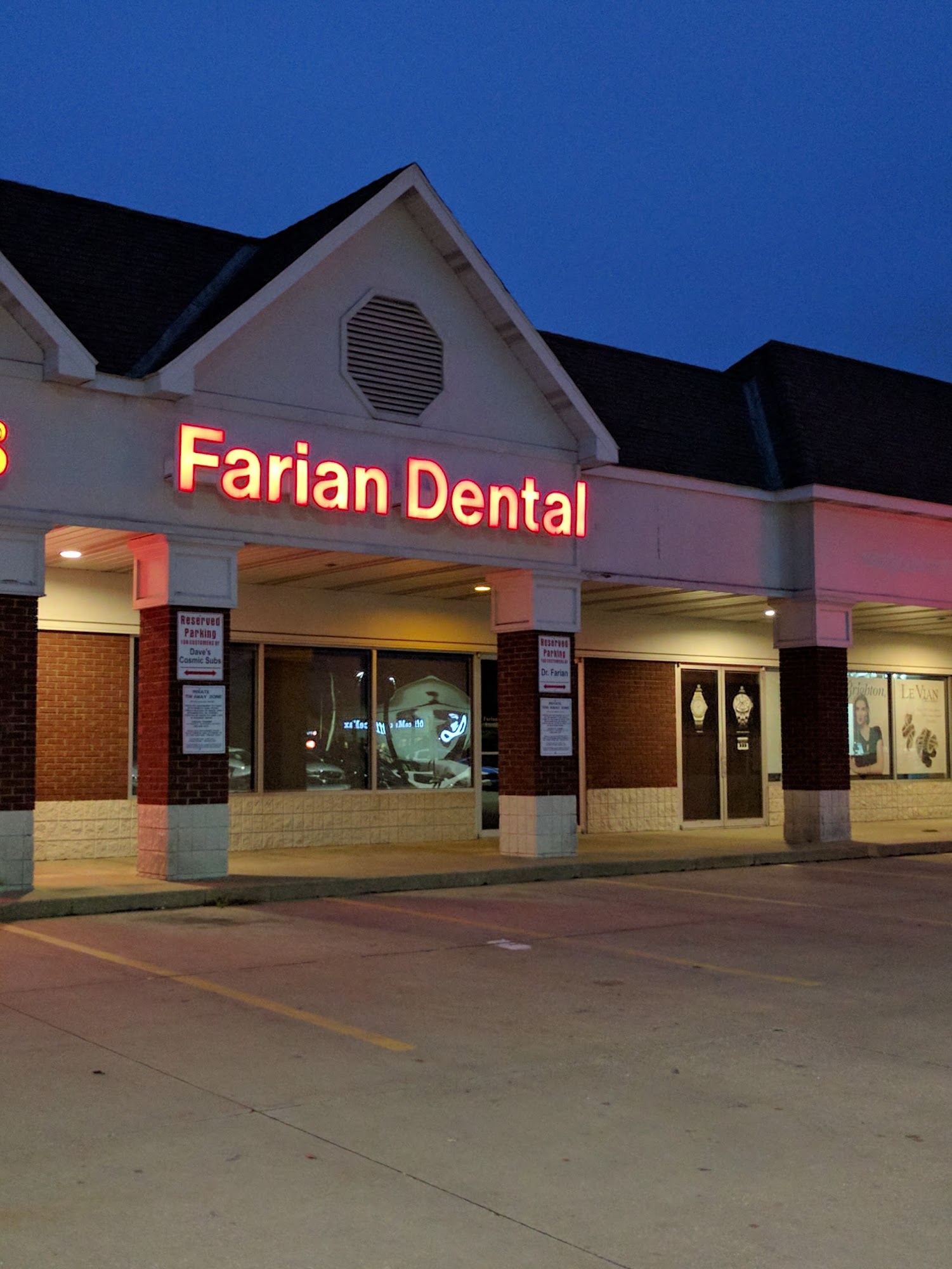 Farian dental 503 E Aurora Rd, Macedonia Ohio 44056