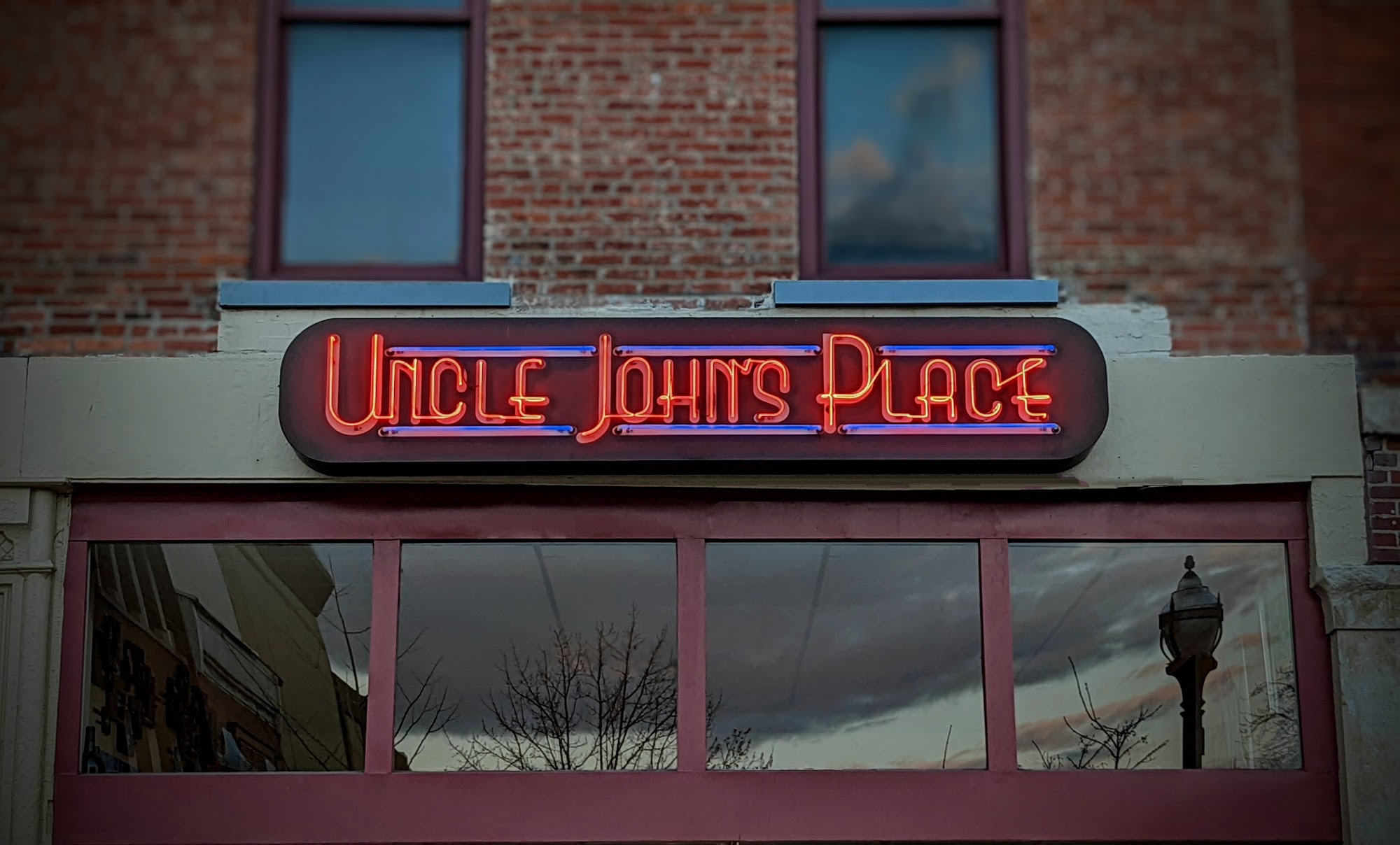 UNCLE JOHN’S PLACE