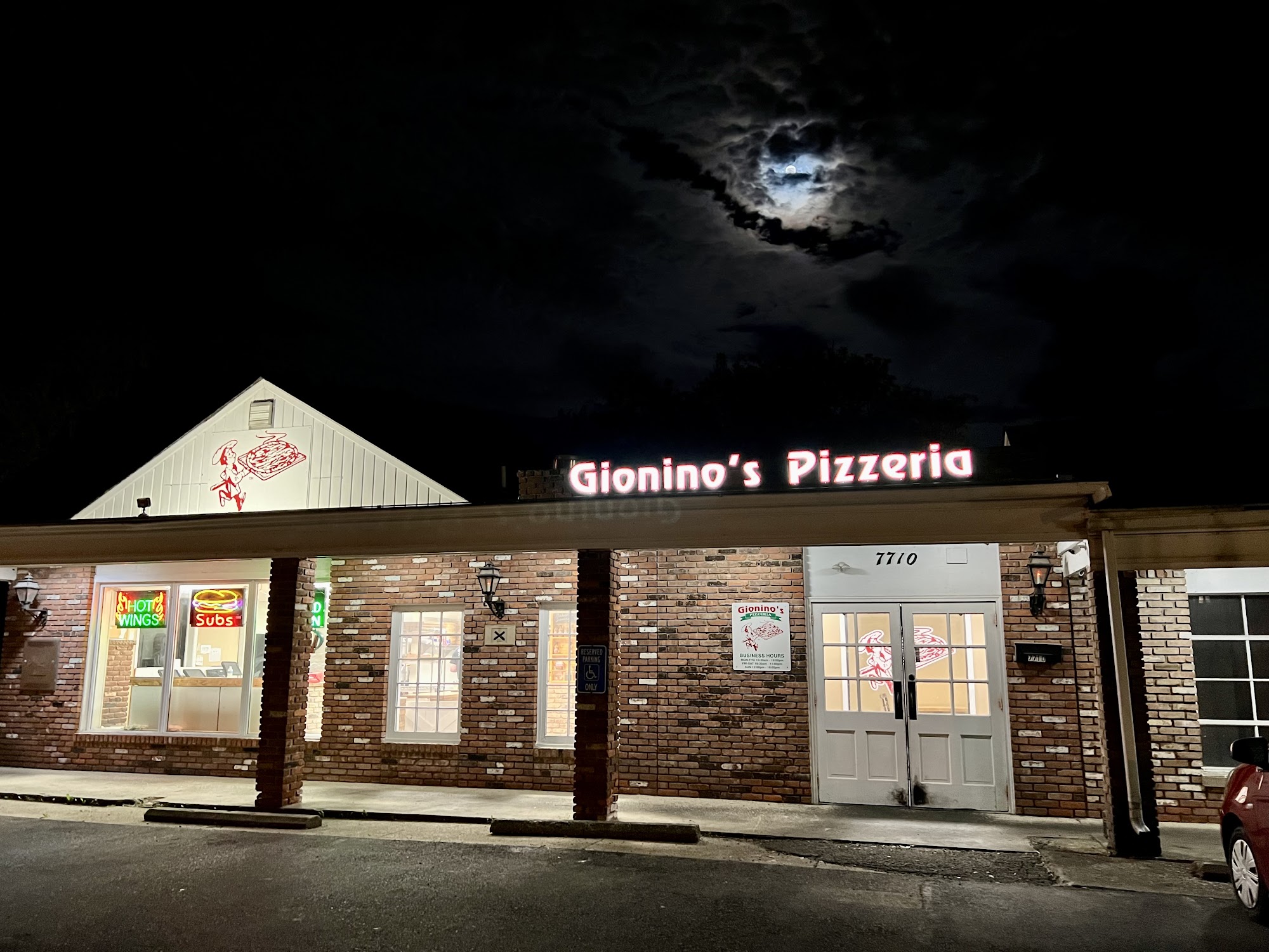 Gionino's Pizzeria