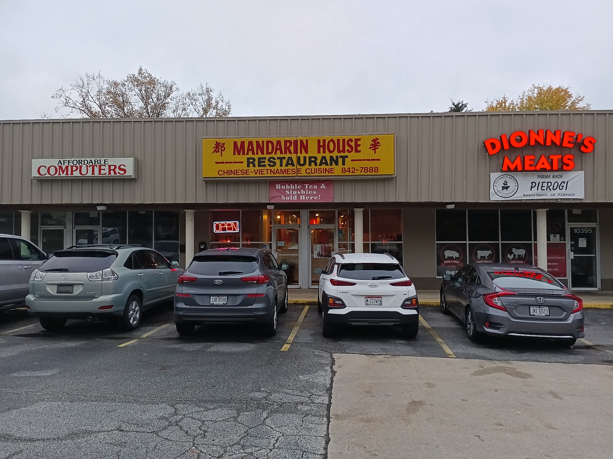 Mandarin House Chinese Restaurant 10393 W Pleasant Valley Rd, Parma, OH 44130