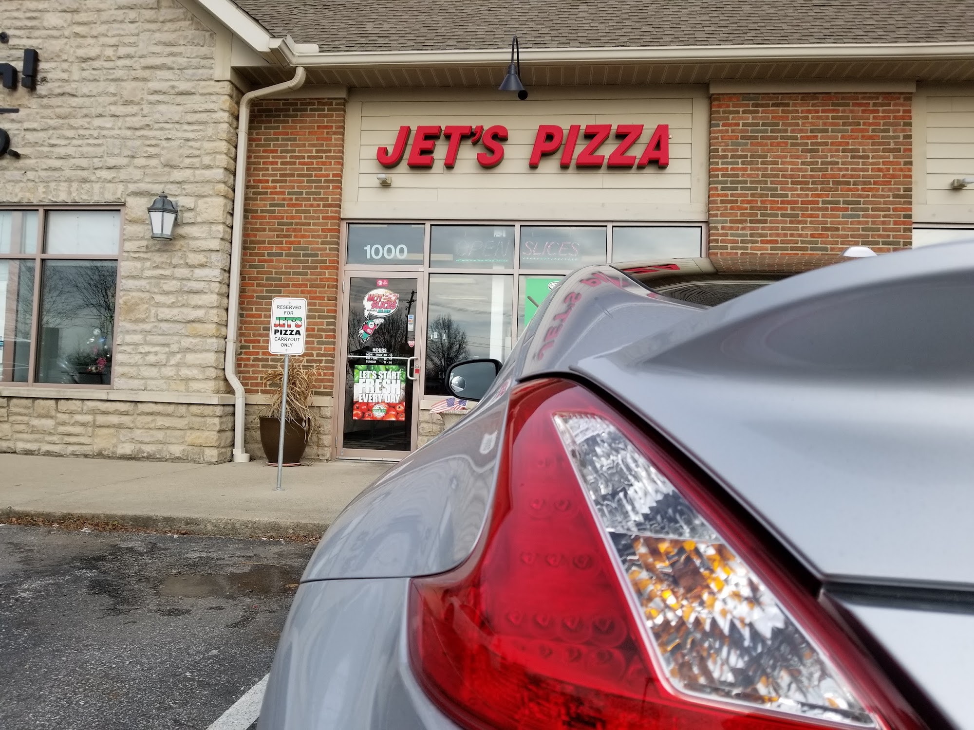 Jet's Pizza