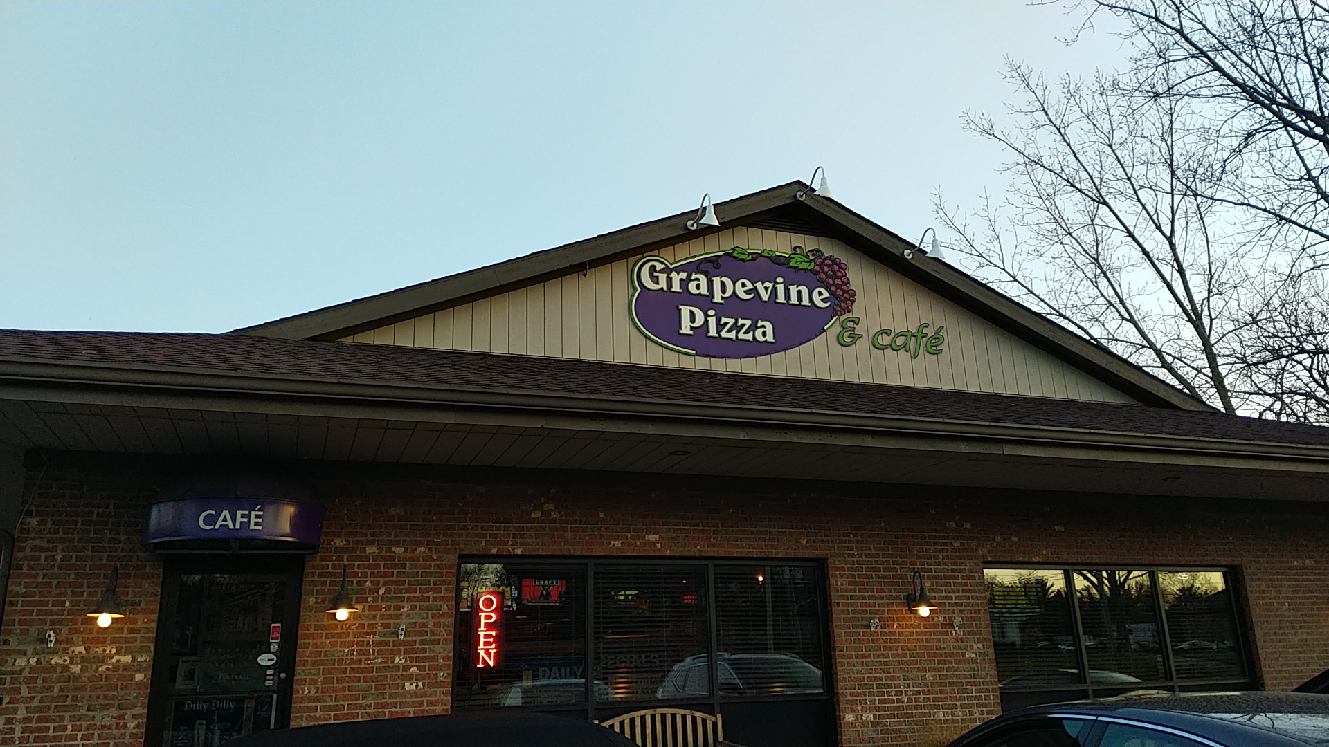 Grapevine Pizza & Cafe