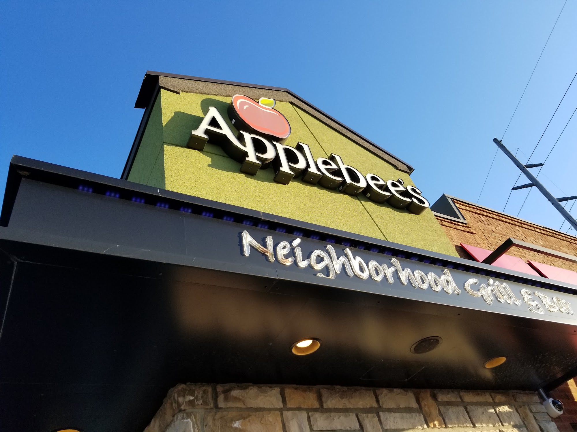 Applebee's Grill + Bar