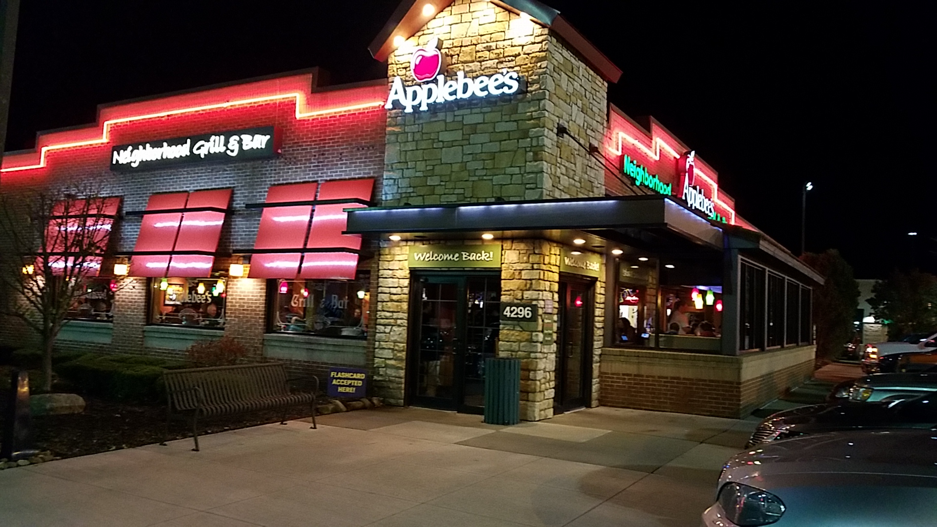 Applebee's Grill + Bar