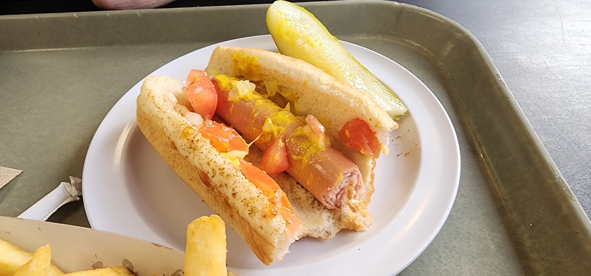 Rudy's Hot Dog