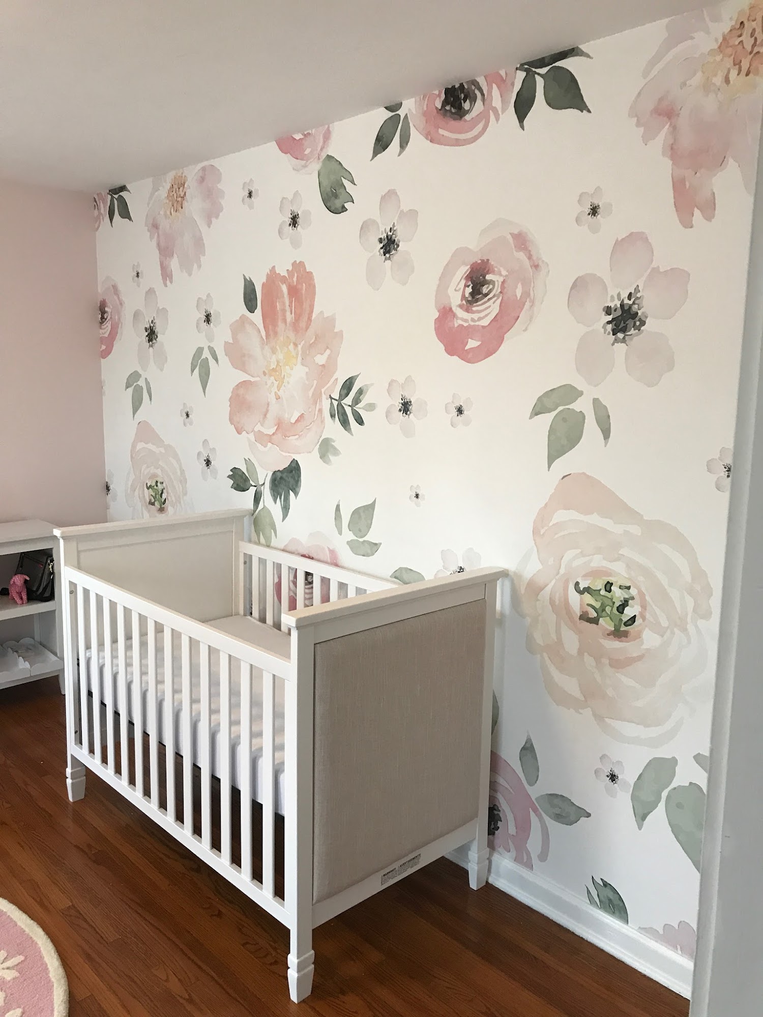 Ken's Wallpaper & Paint