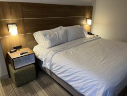 Holiday Inn Express & Suites Wapakoneta, an IHG Hotel