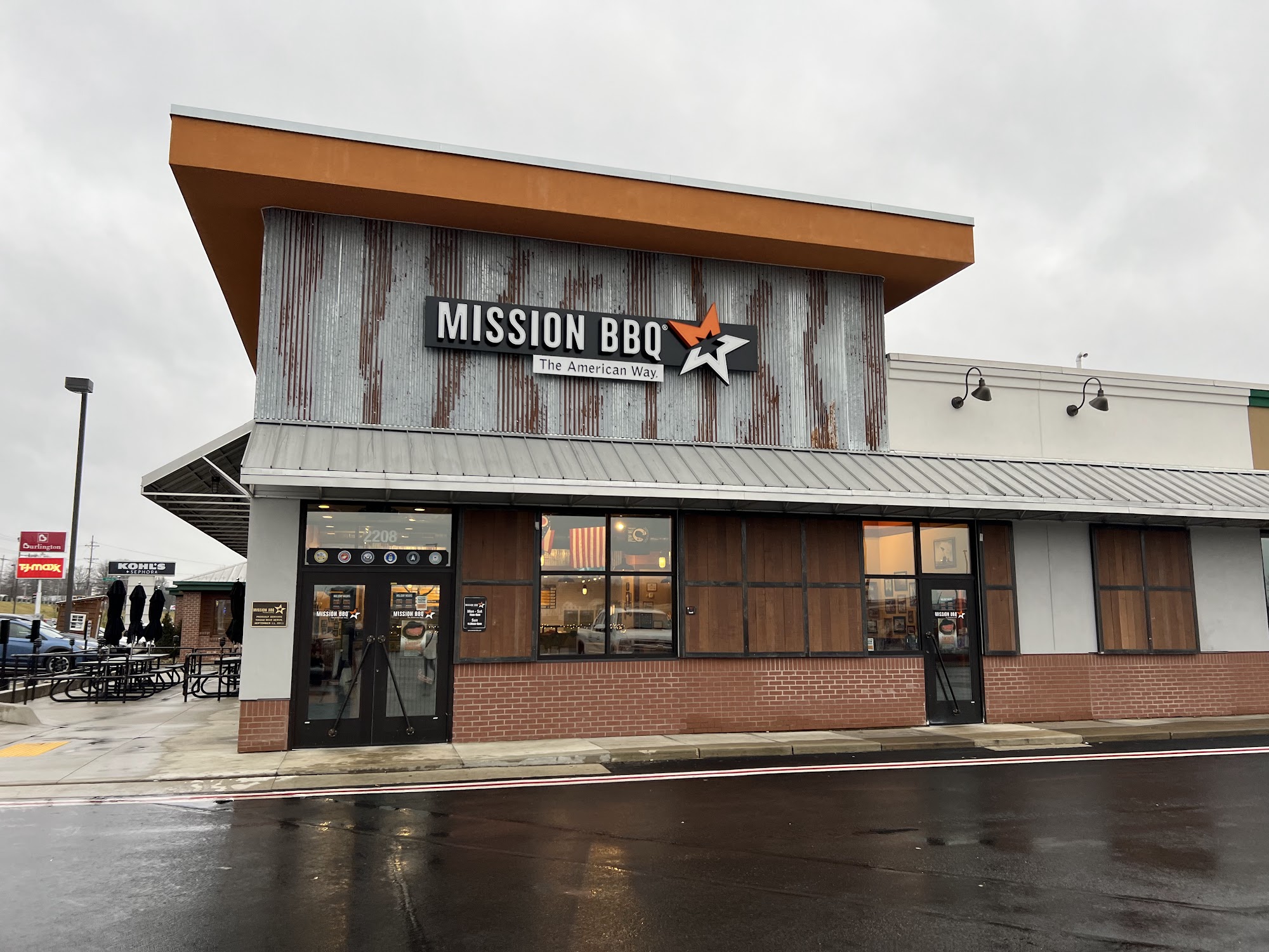 MISSION BBQ