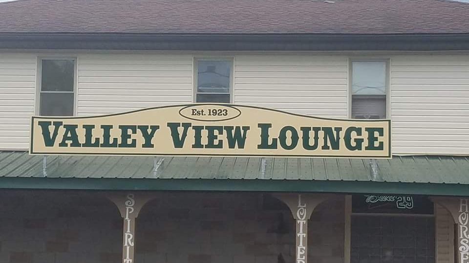 Valley View Lounge