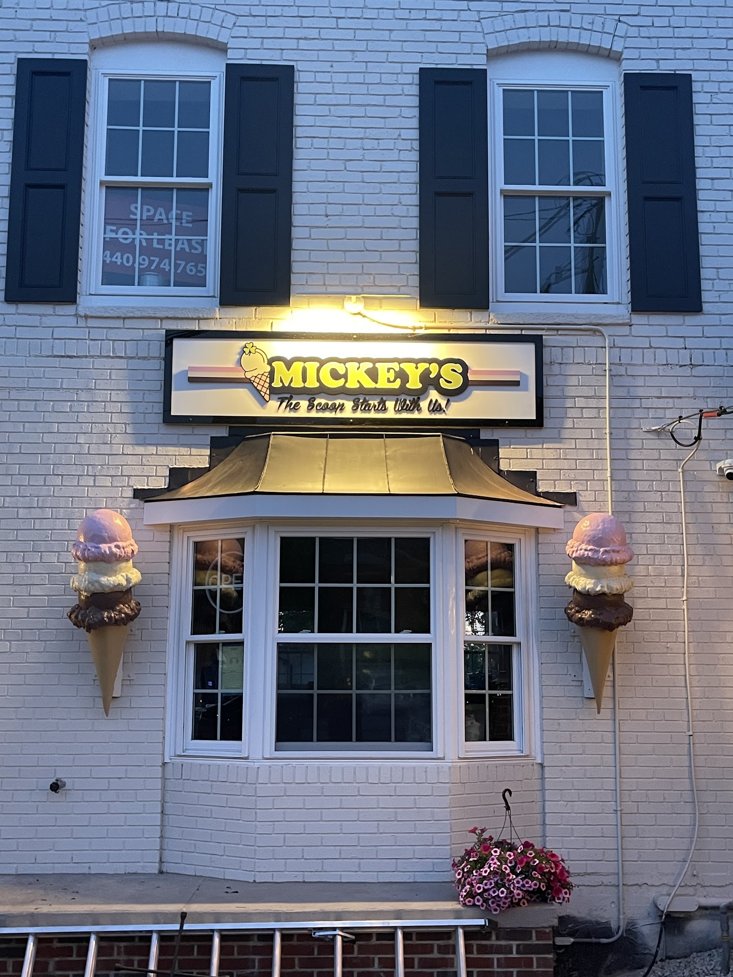 Mickey's Ice Cream & Sandwich Shop