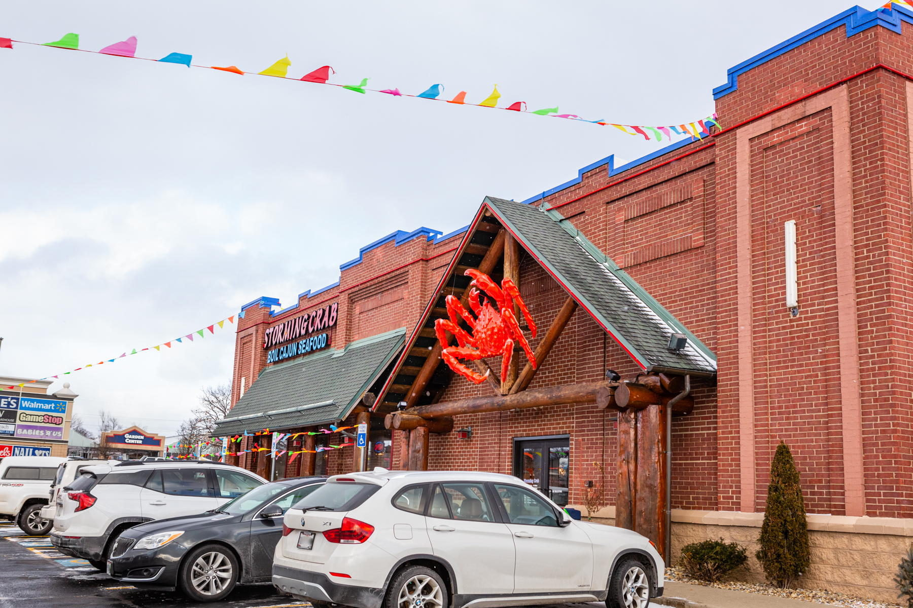 Storming Crab Youngstown