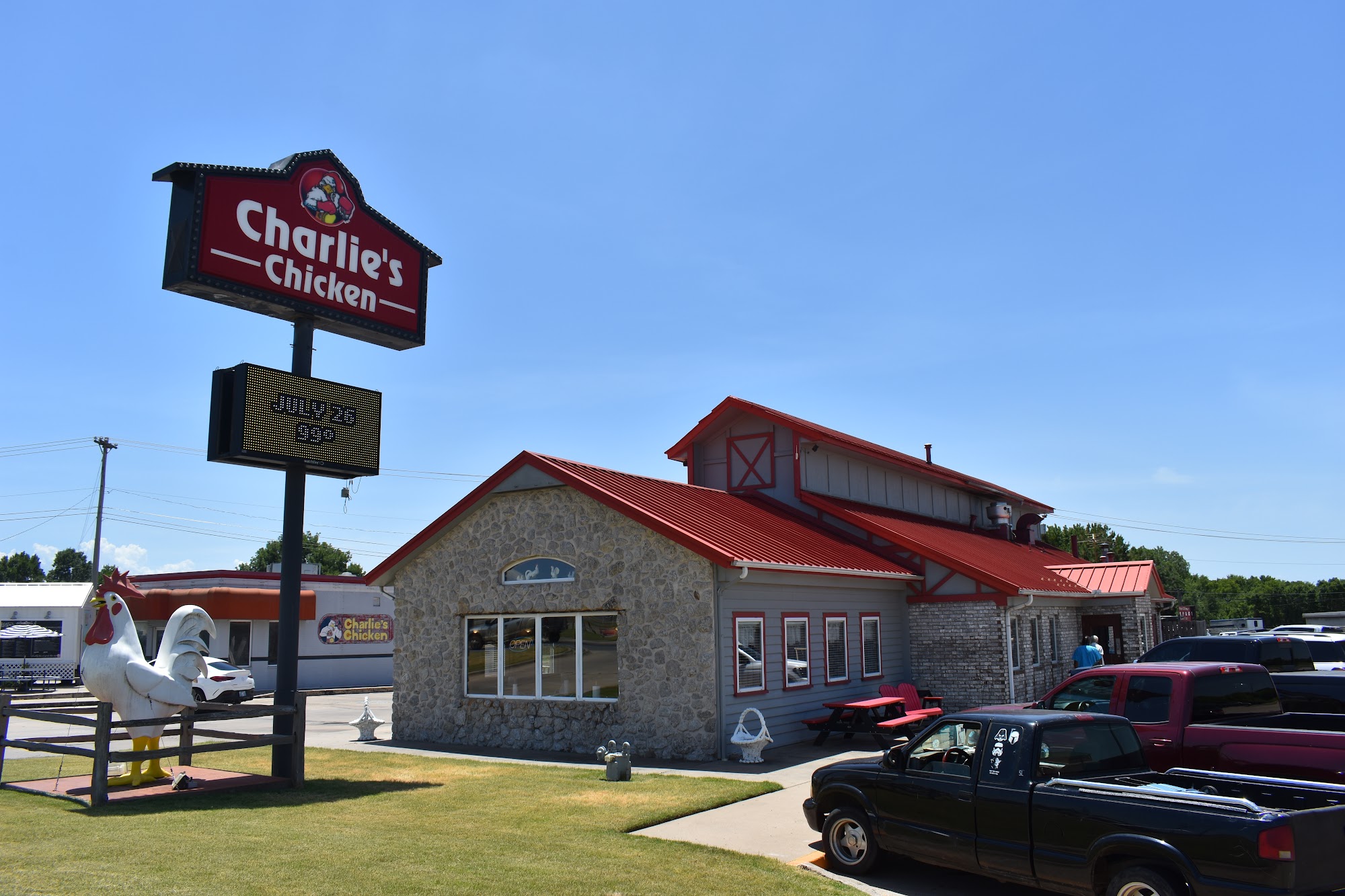 Charlie's Chicken Fort Gibson