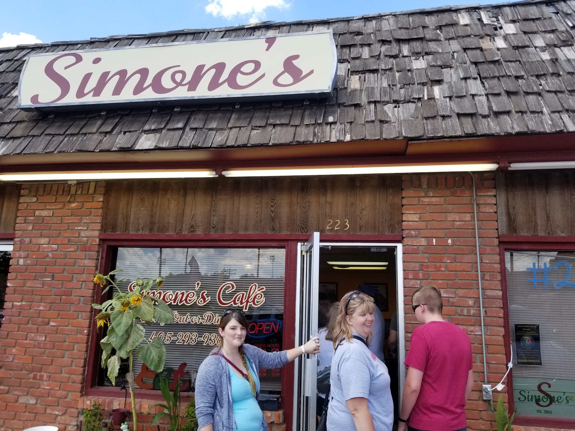 Simone's Cafe