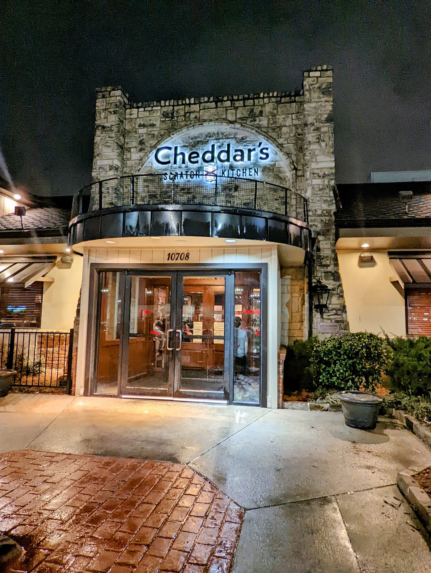 Cheddar's Scratch Kitchen