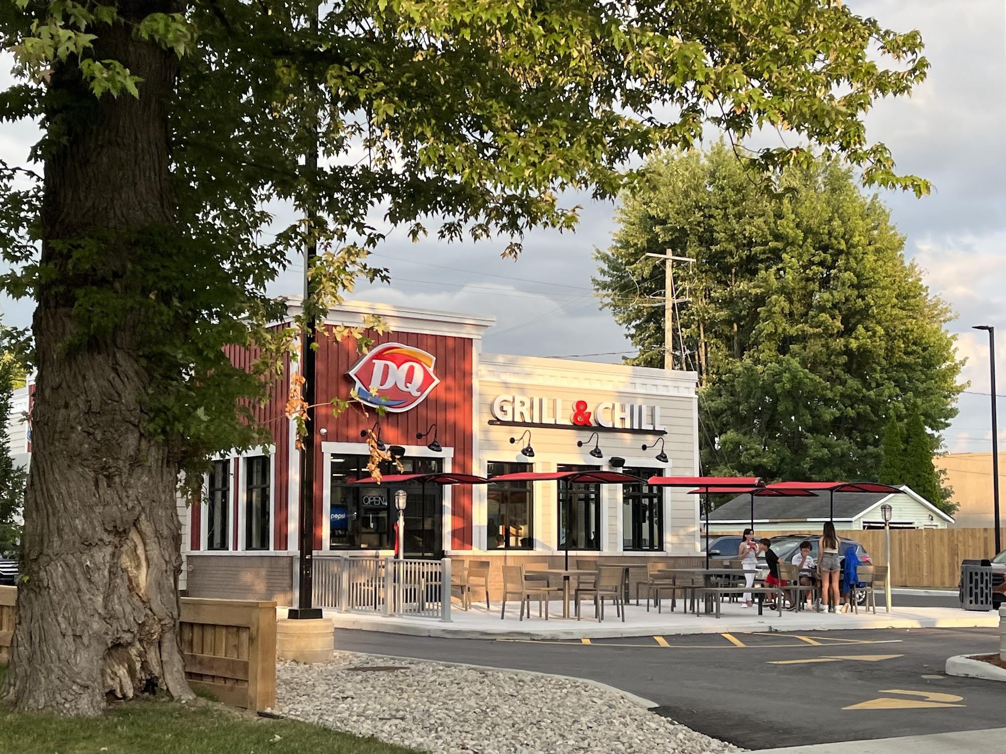 Dairy Queen Grill & Chill