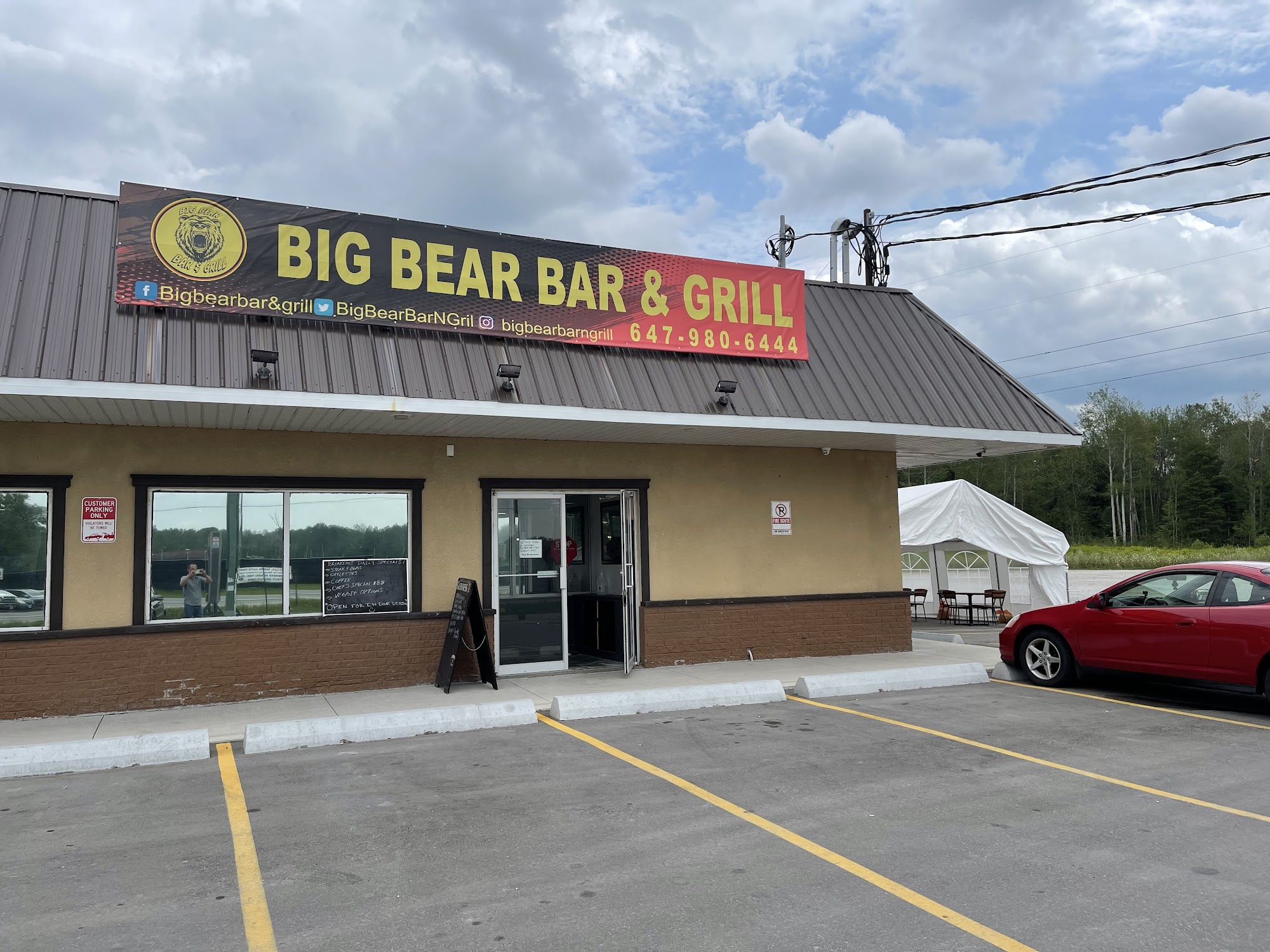 Big Bear Bar & Grill