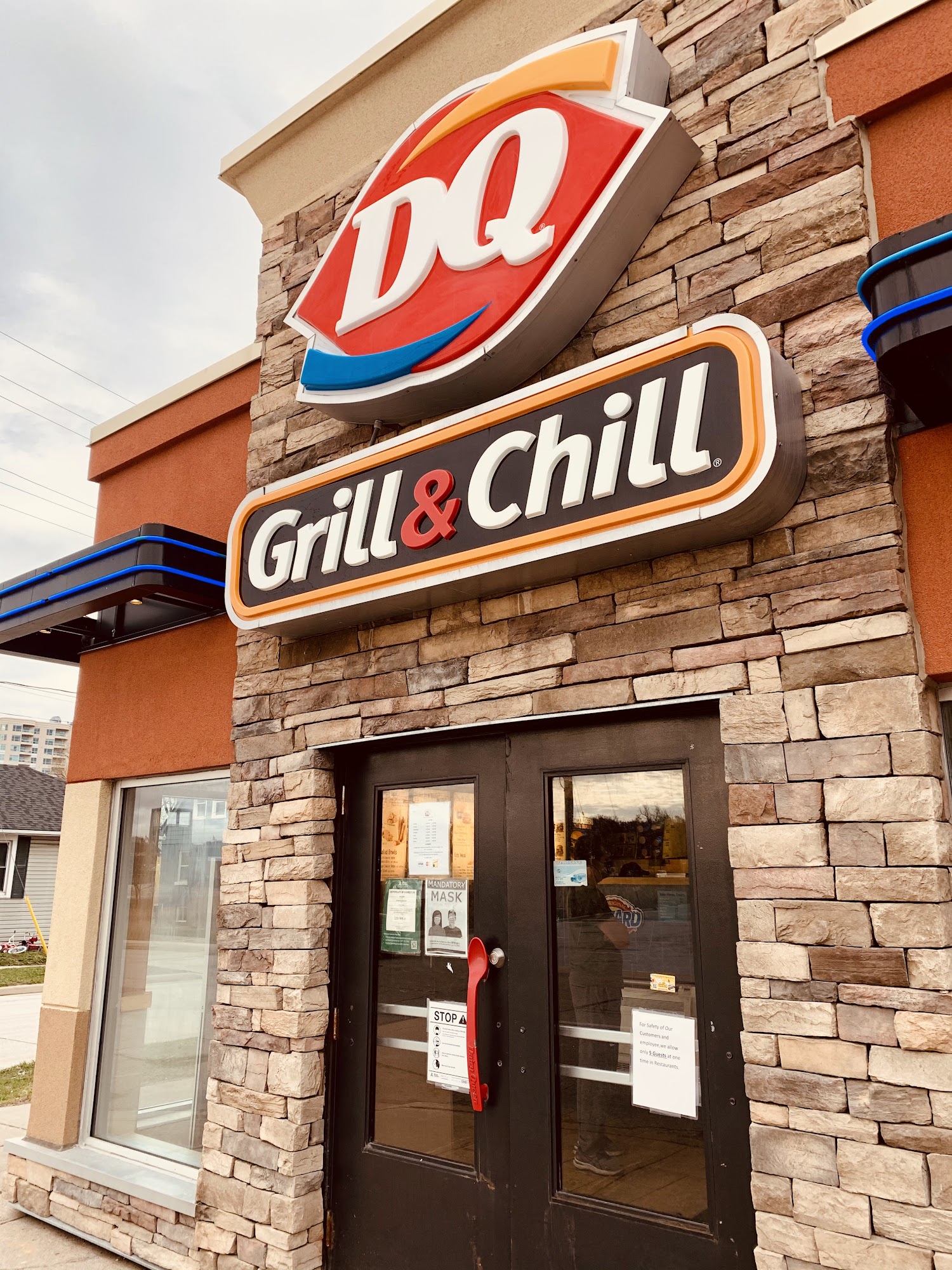 Dairy Queen Grill & Chill