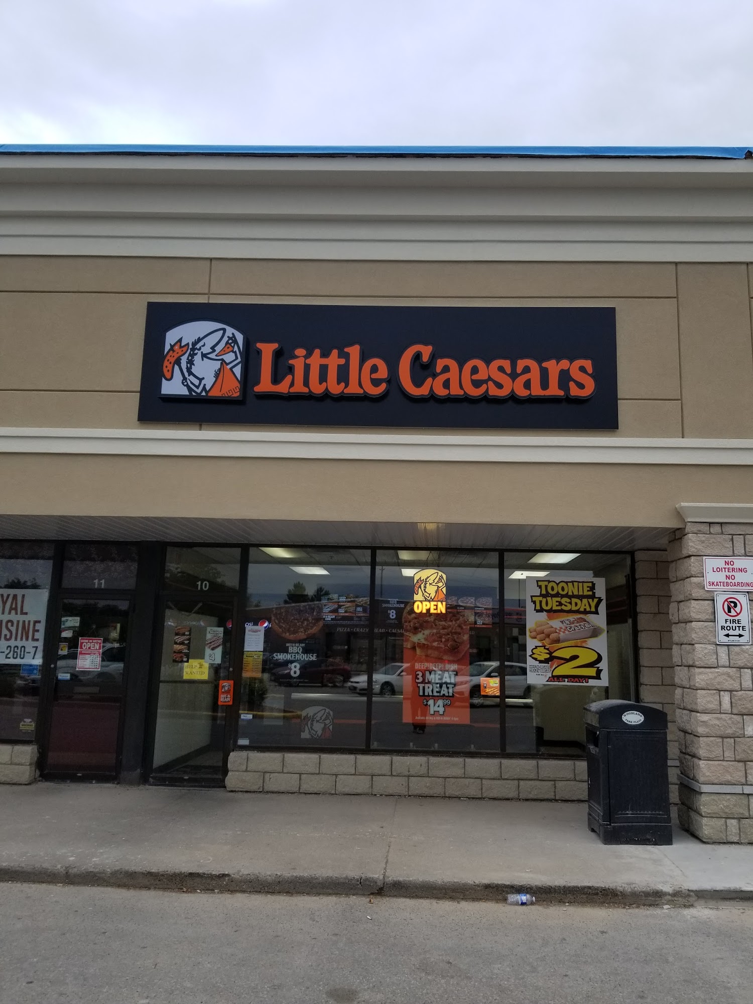 Little Caesars Pizza