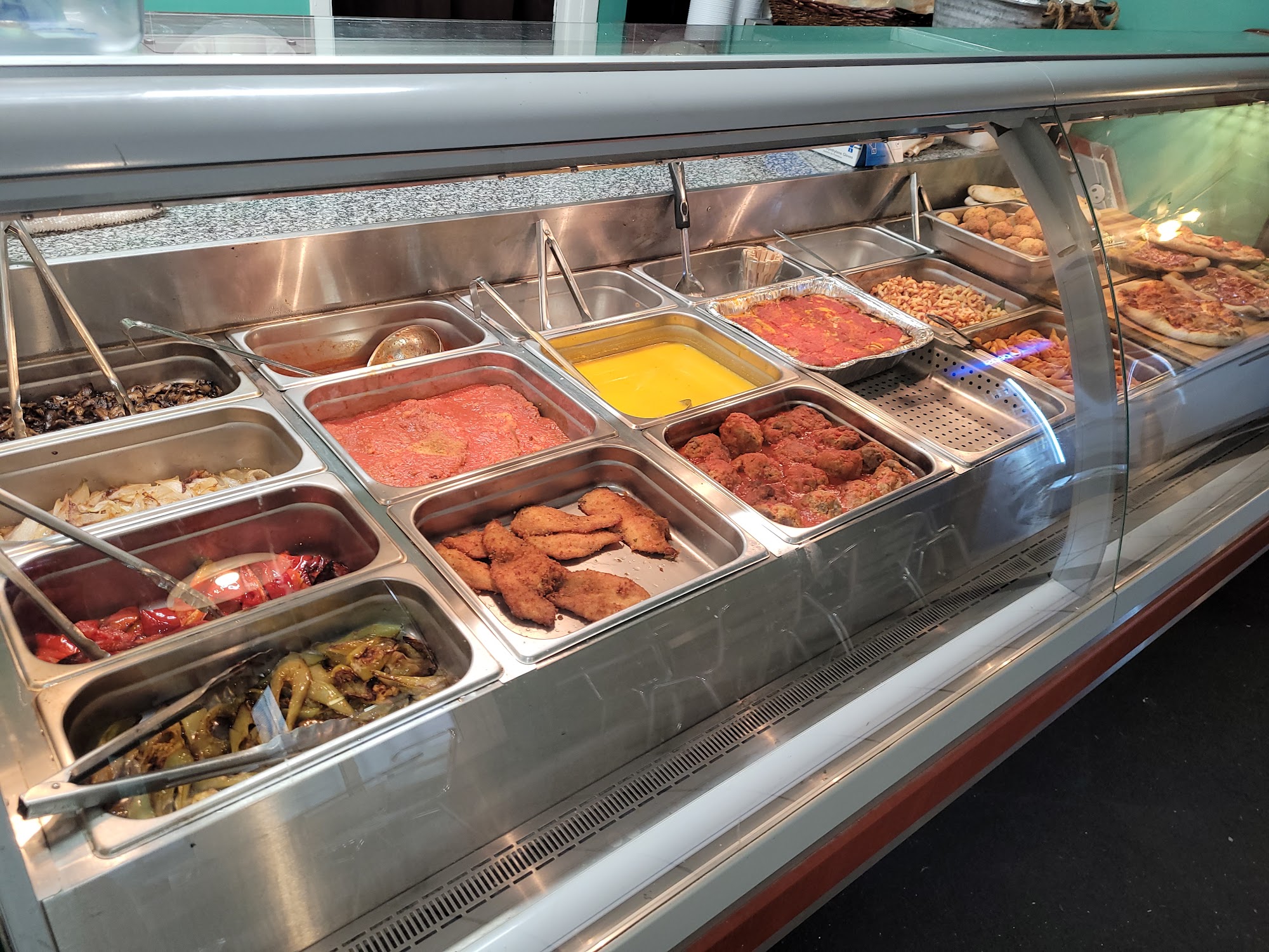 Nonna's Lakeside - Italian Hot table & Gelateria