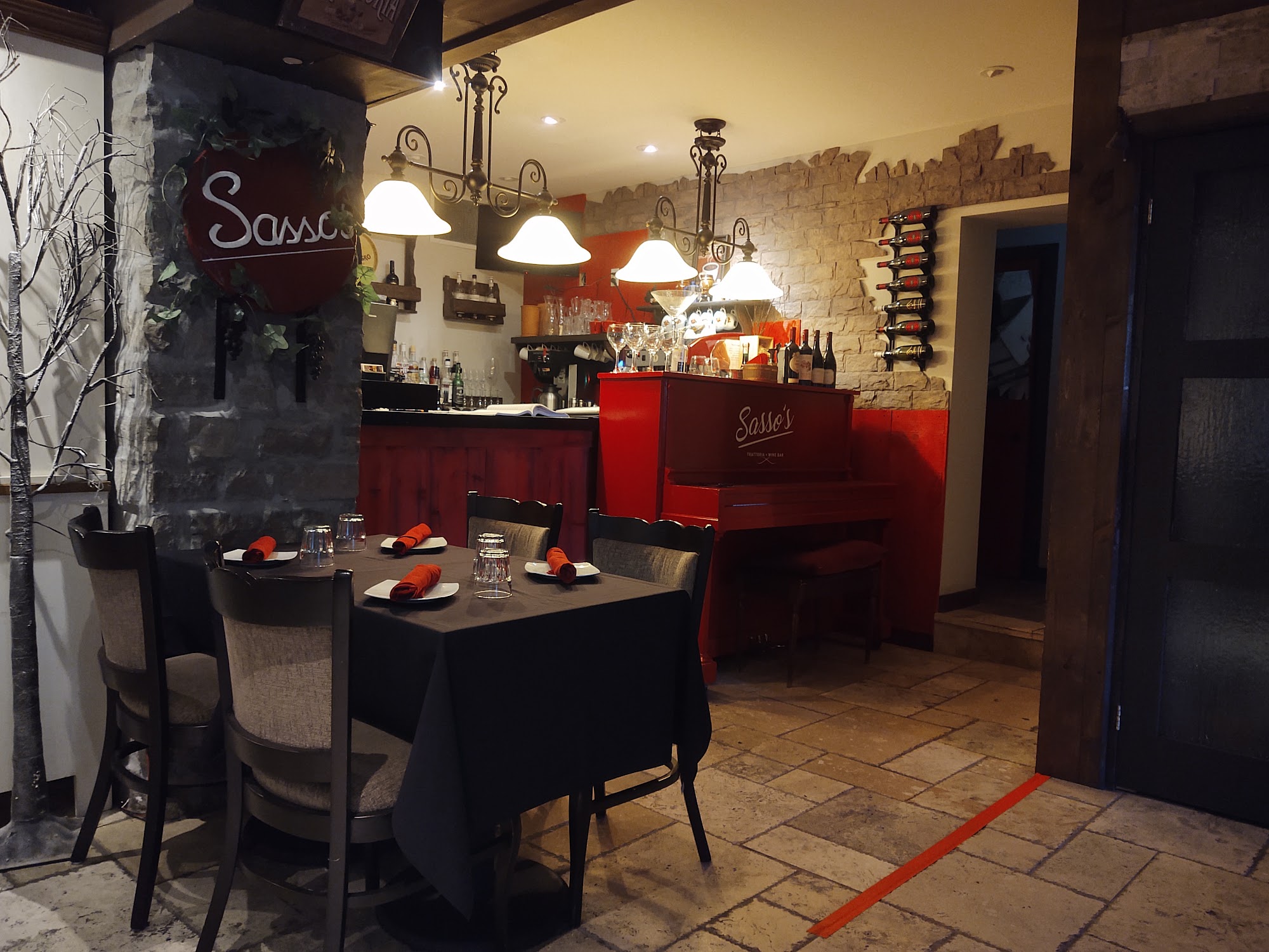 Sasso's Trattoria & Wine Bar