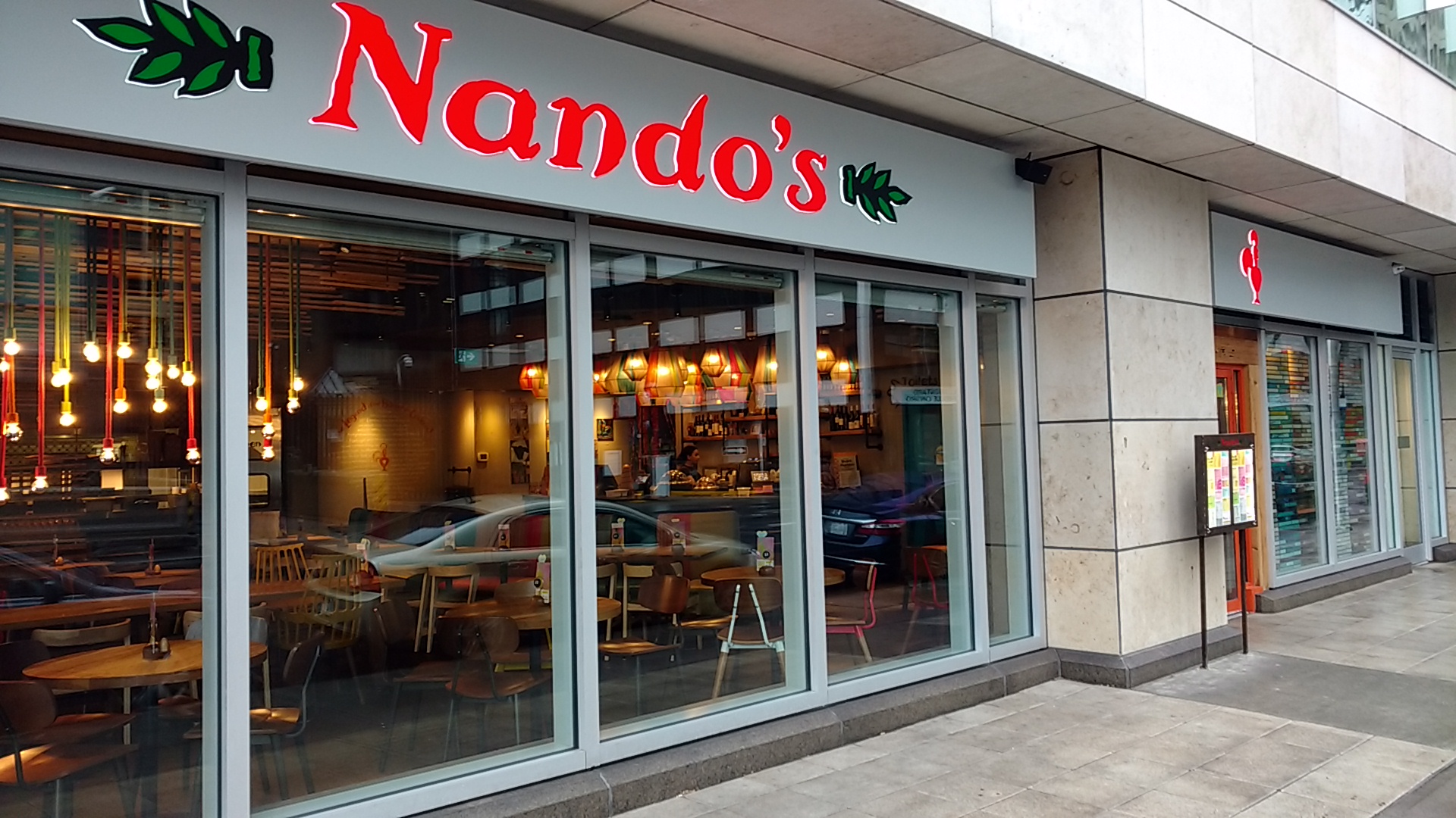 Nando's PERi-PERi