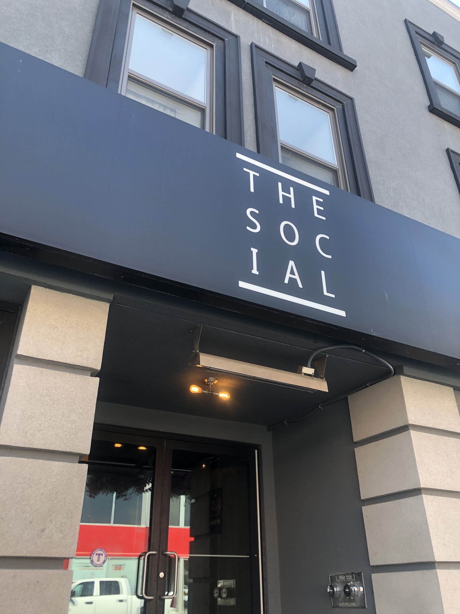 The Social Pub