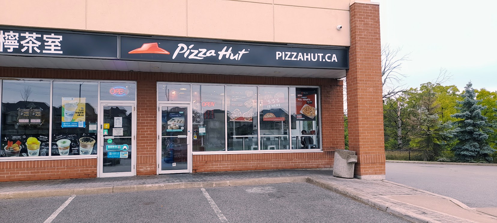 Pizza Hut