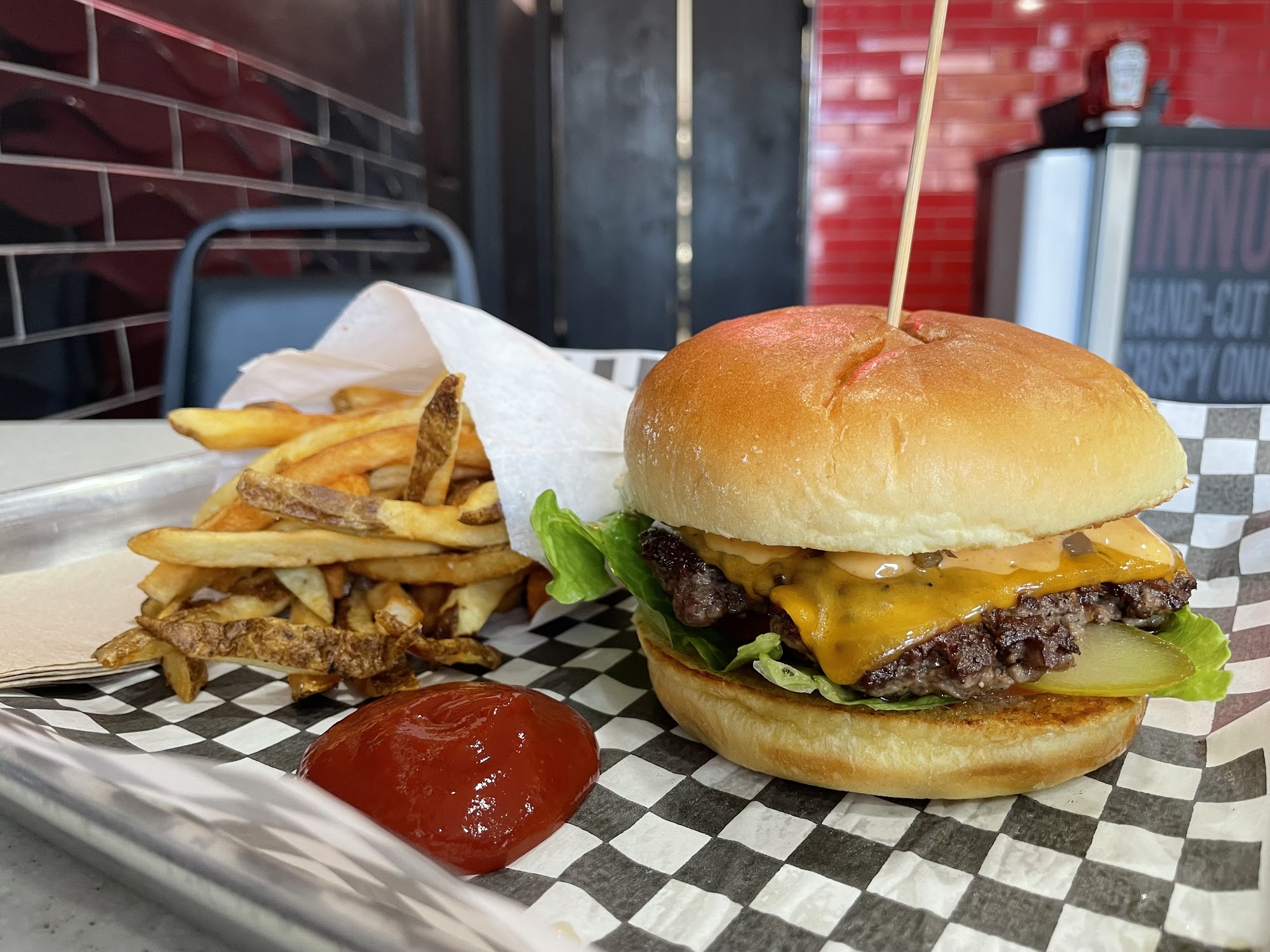 The Burger Bros (DANFORTH)