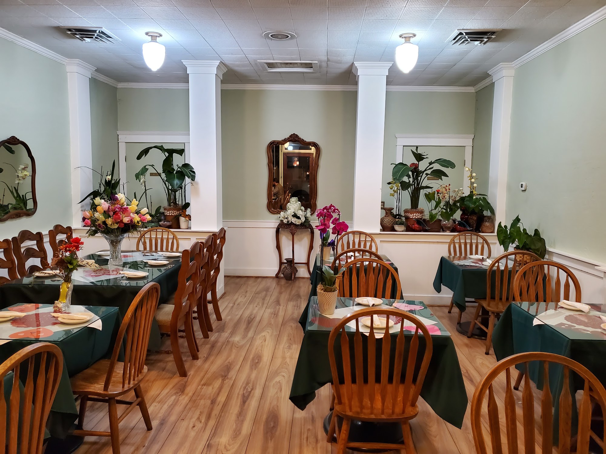 Drina Daisy Bosnian Restaurant